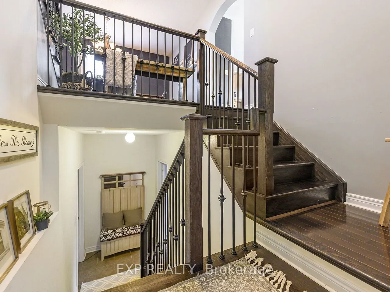 171 Giddings Crescent