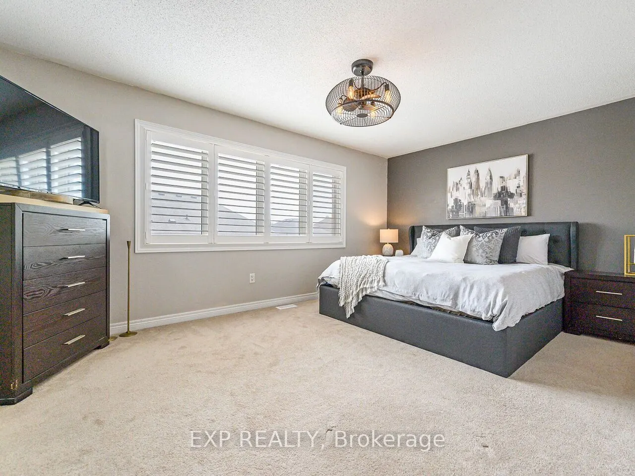 171 Giddings Crescent