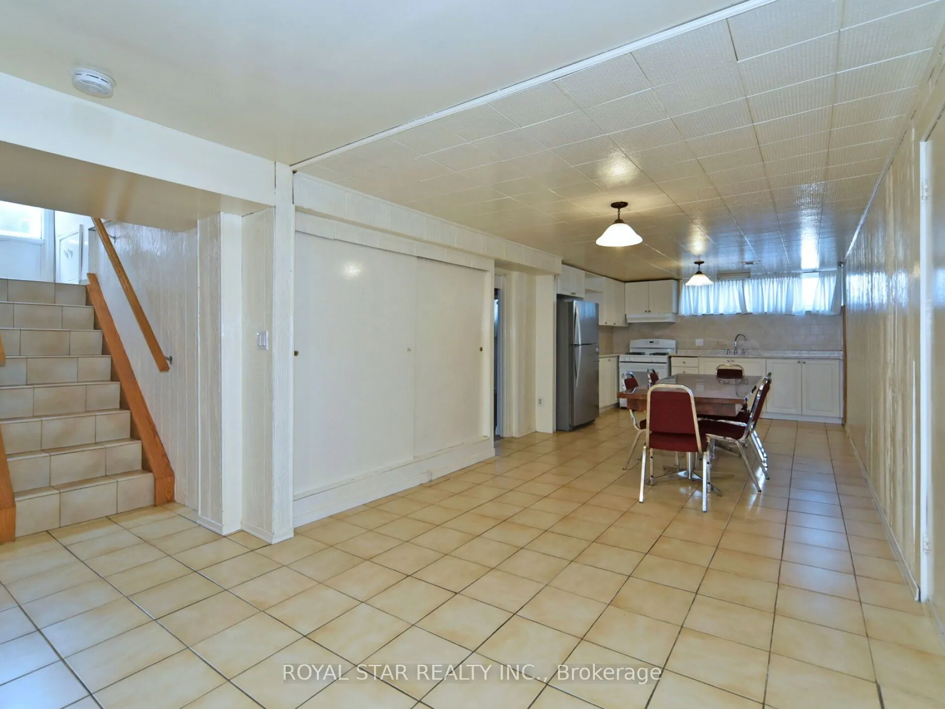 25 Diana Drive