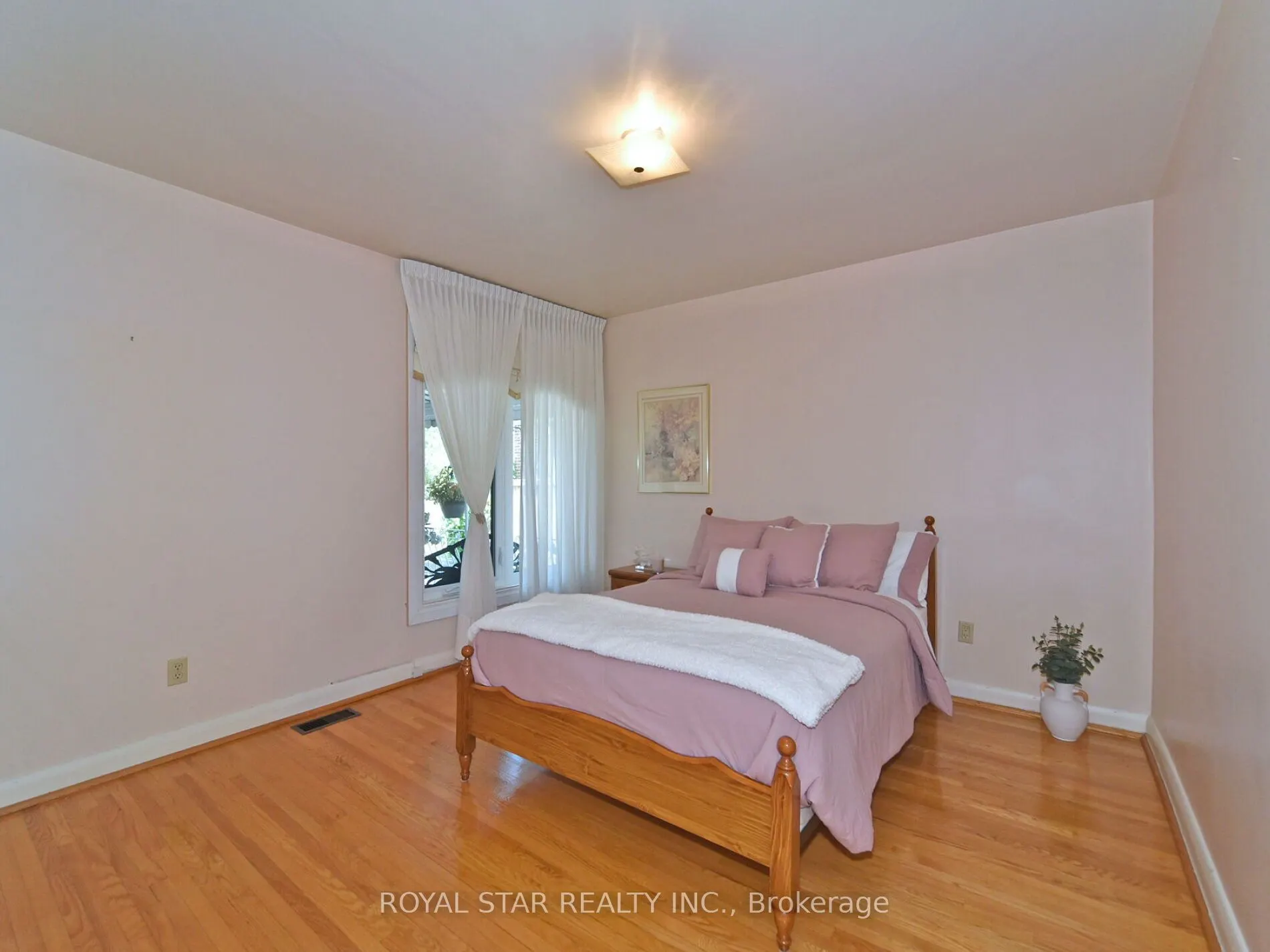 25 Diana Drive