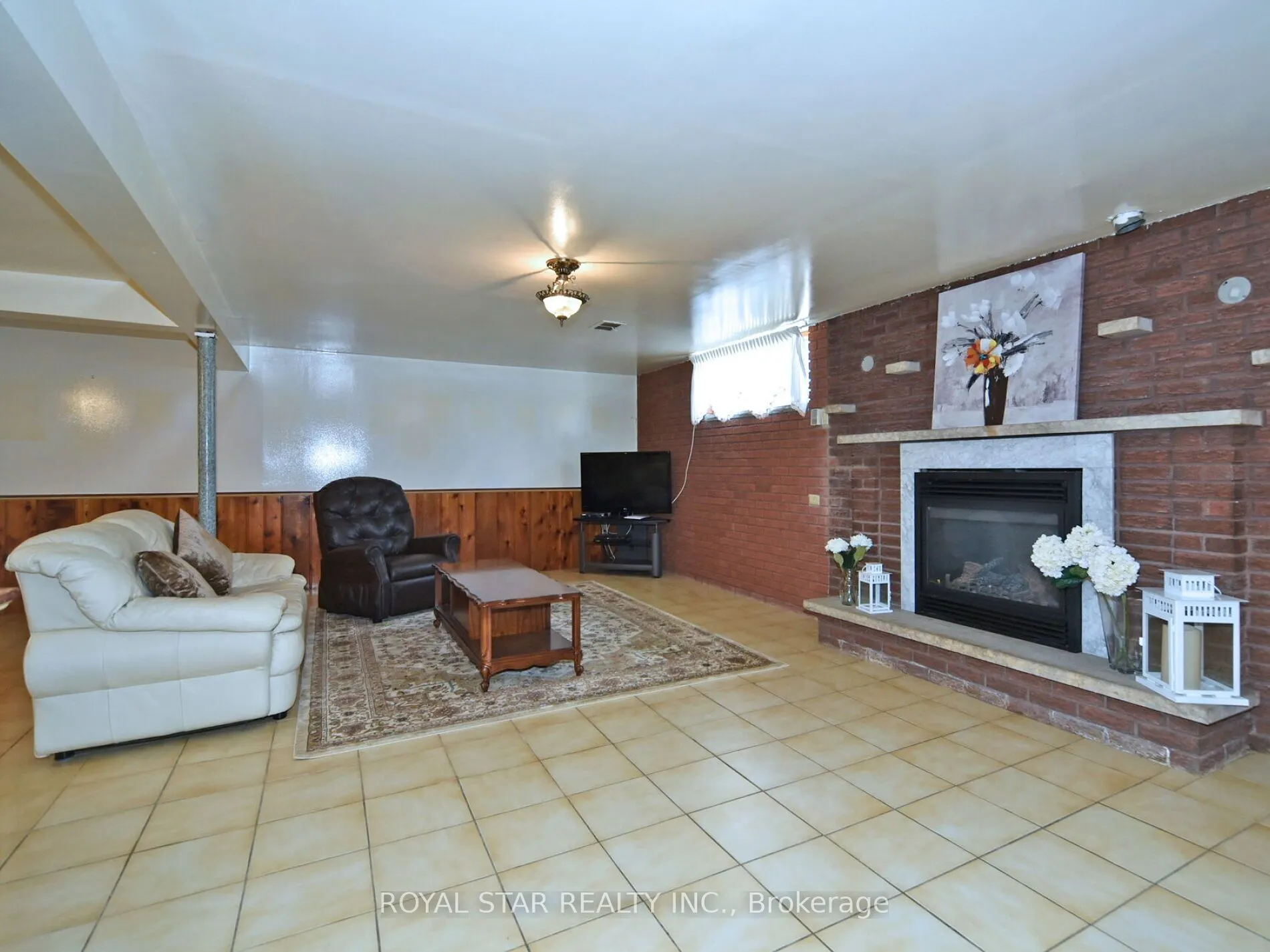 25 Diana Drive