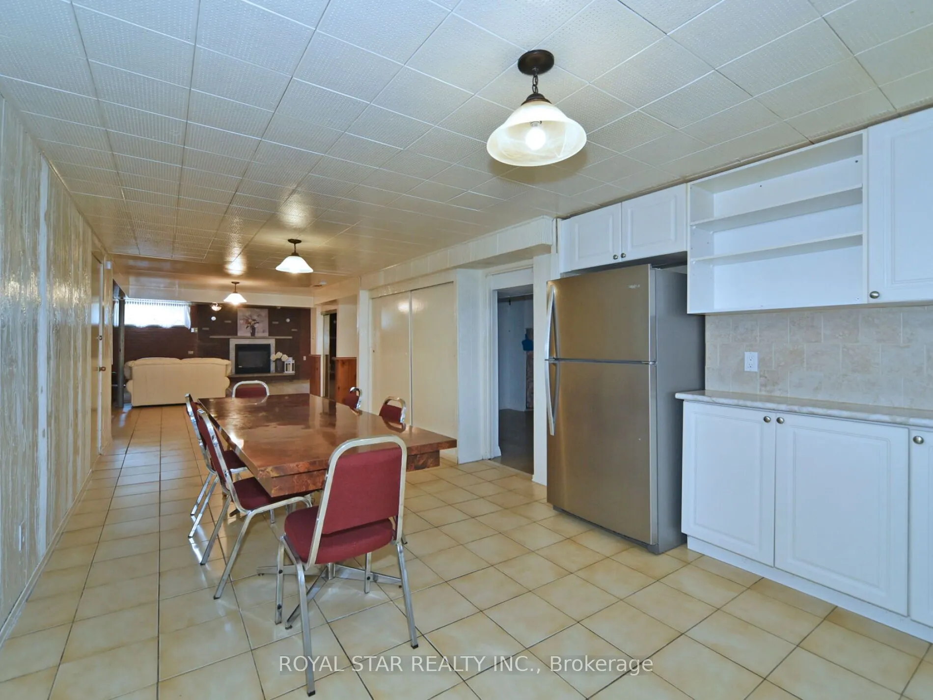 25 Diana Drive