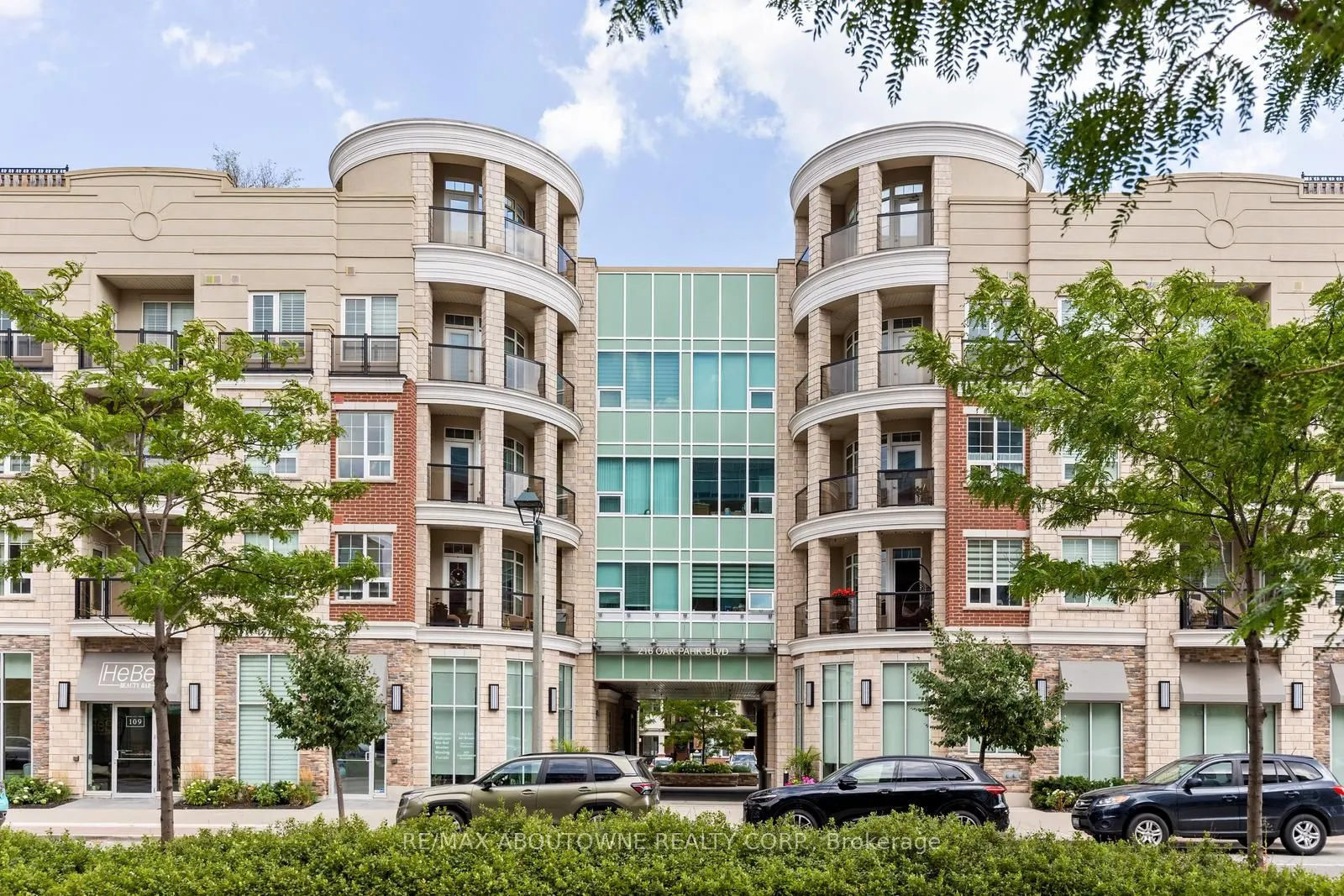 216 Oak Park Boulevard, #312
