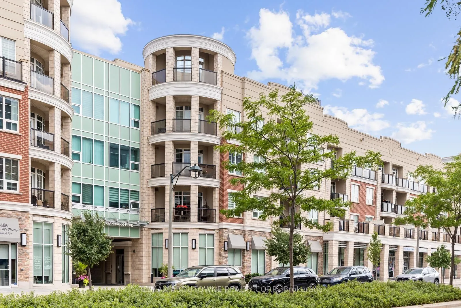216 Oak Park Boulevard, #312