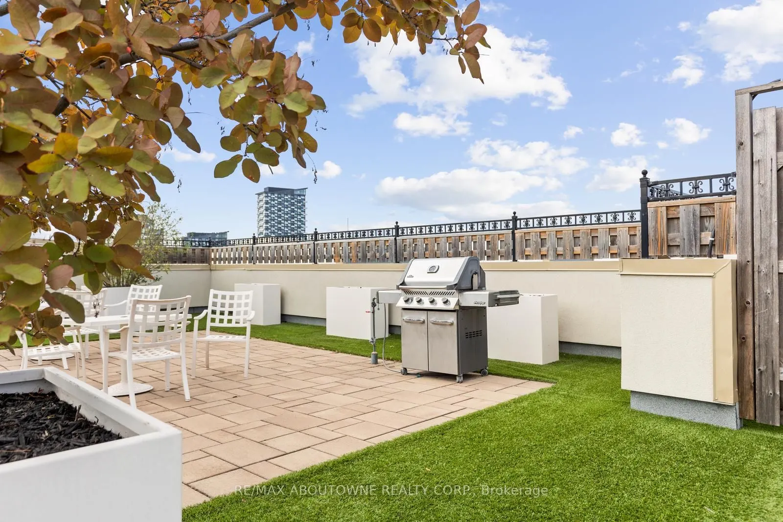 216 Oak Park Boulevard, #312