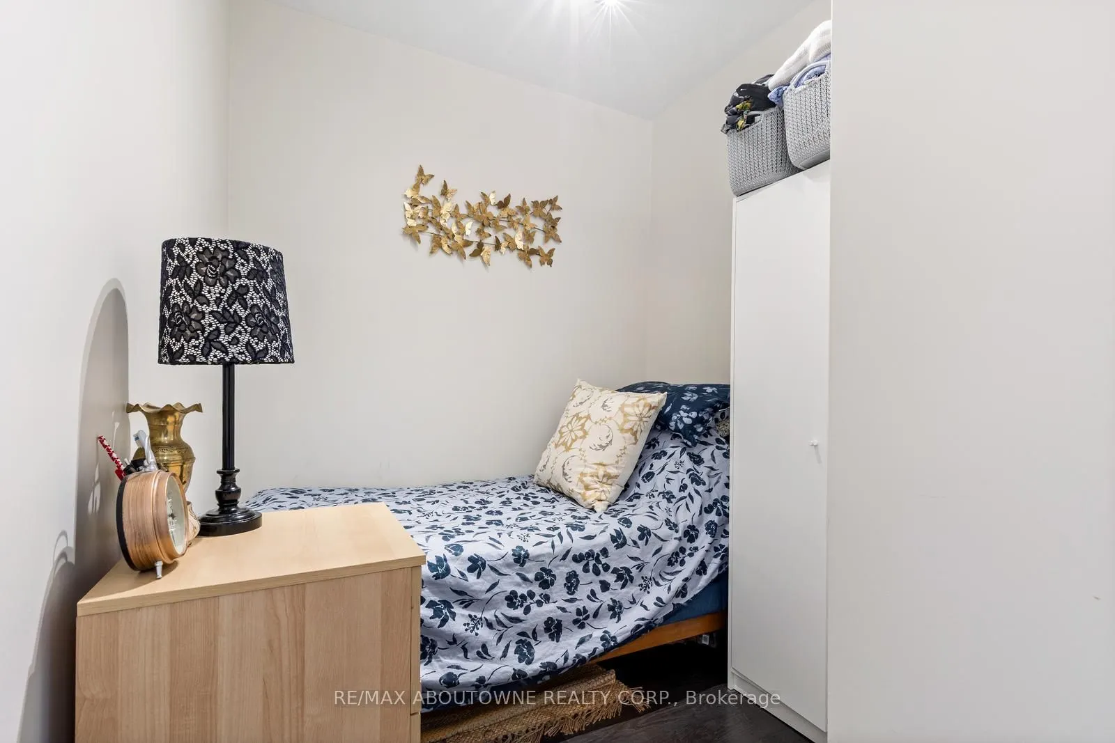 216 Oak Park Boulevard, #312