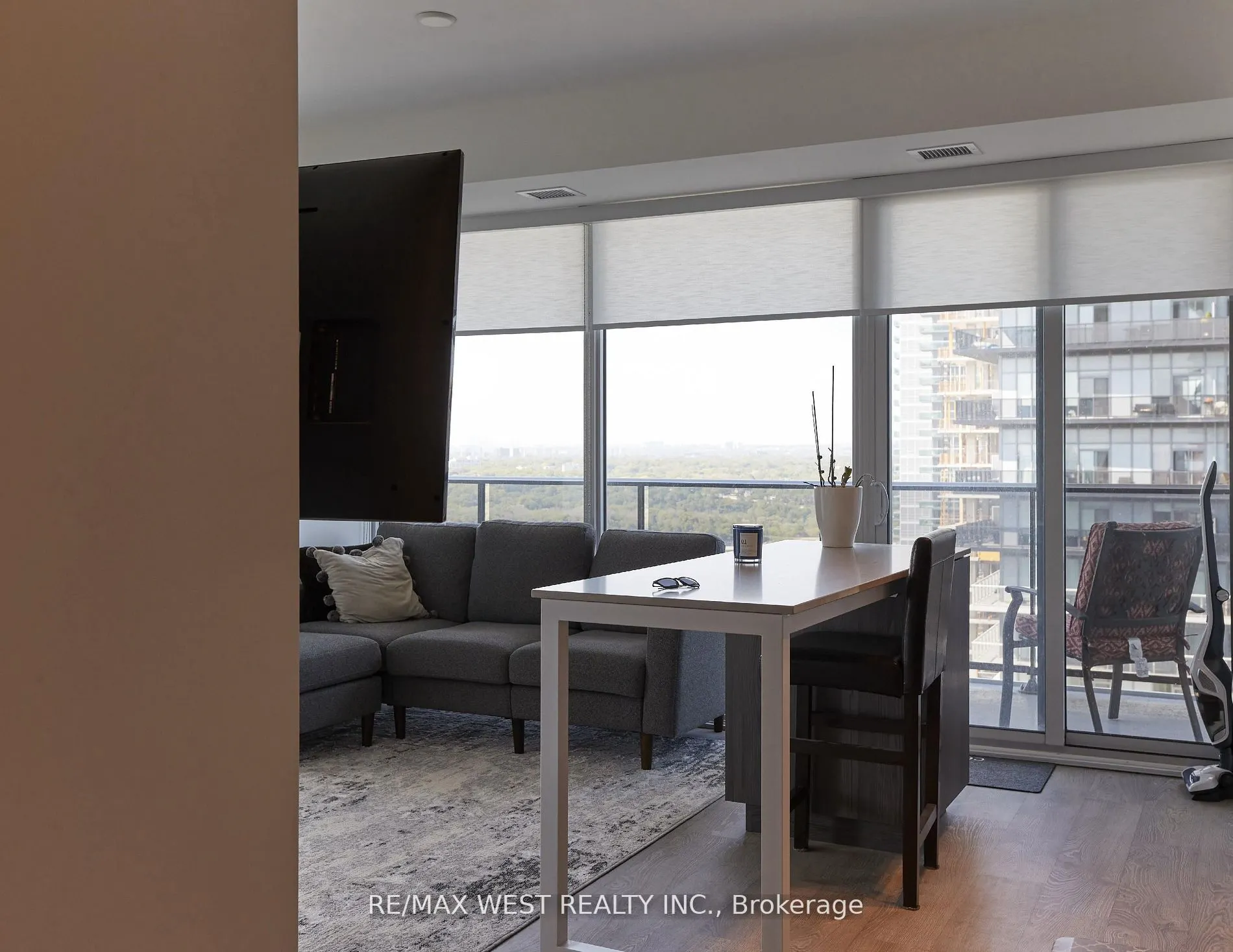 70 Annie Craig Drive, #2802