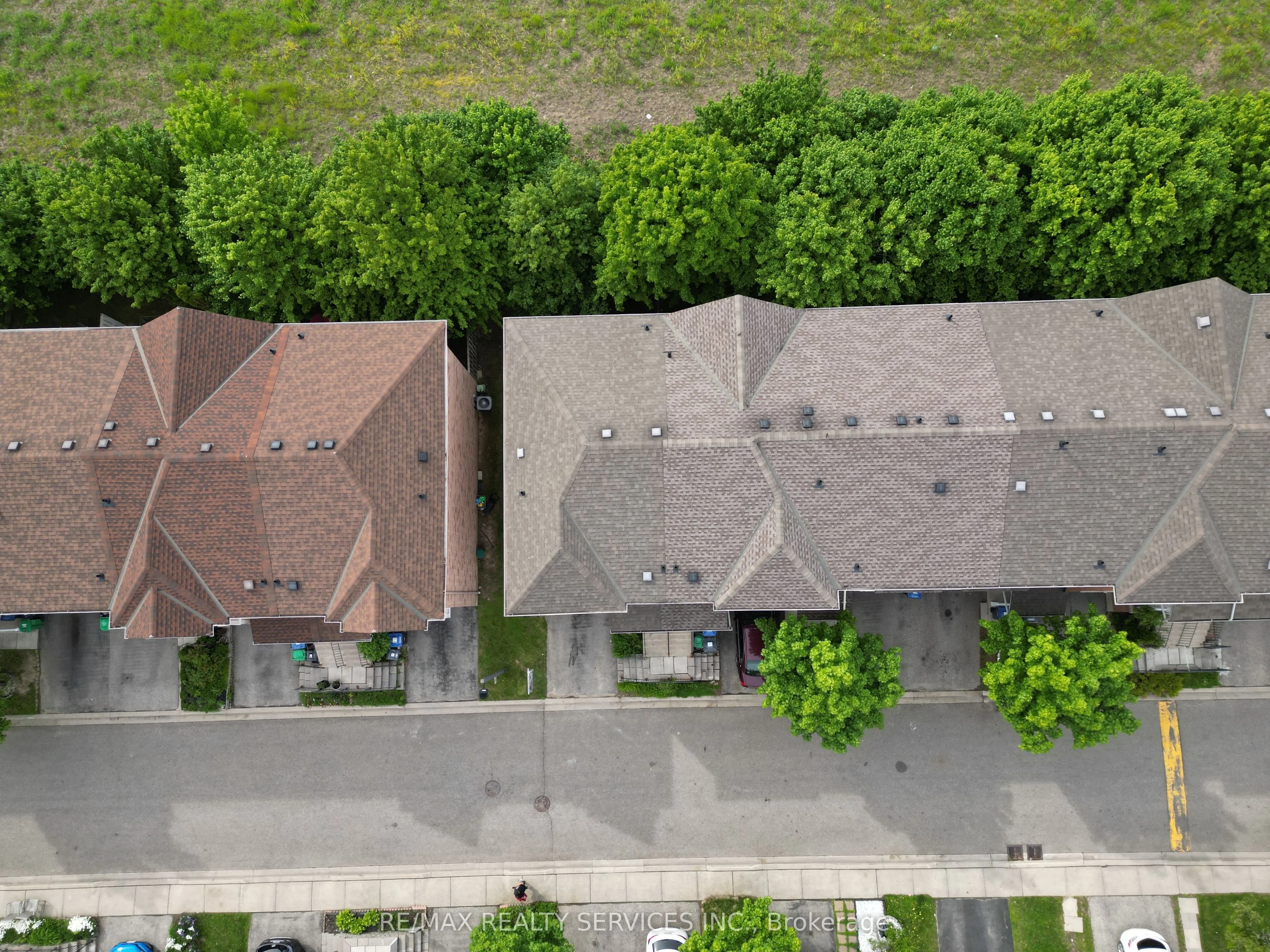 80 Acorn Place, #28