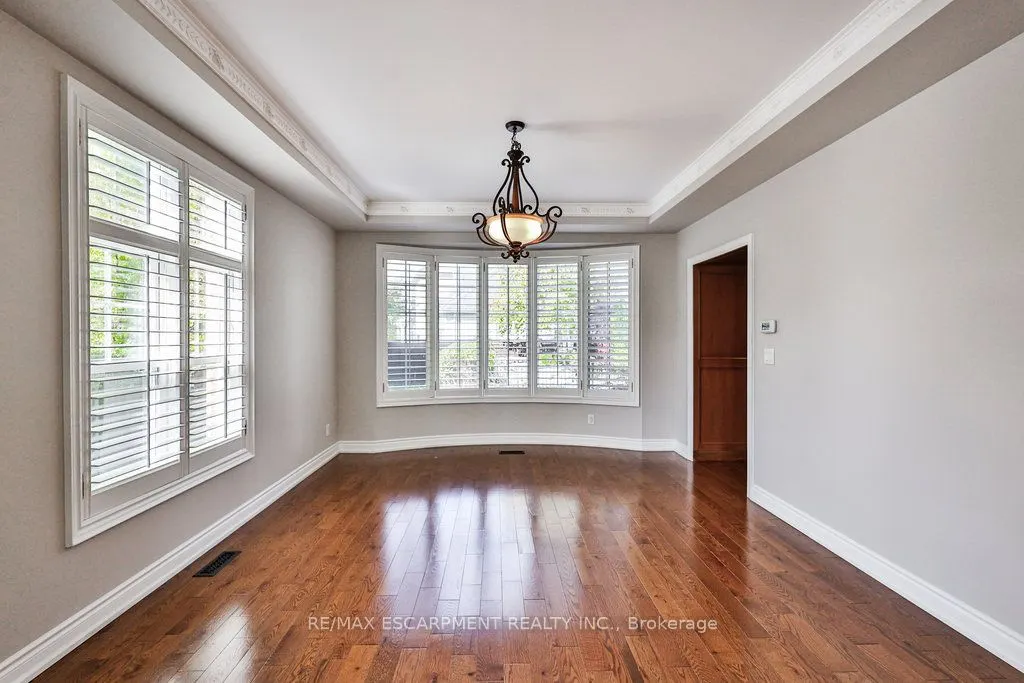 597 Hancock Way