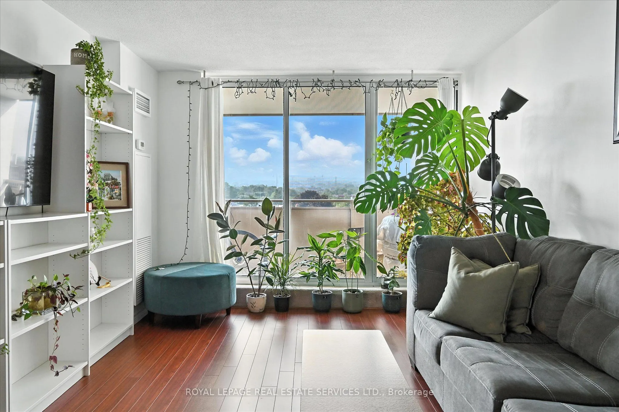 1425 Ghent Avenue, #707