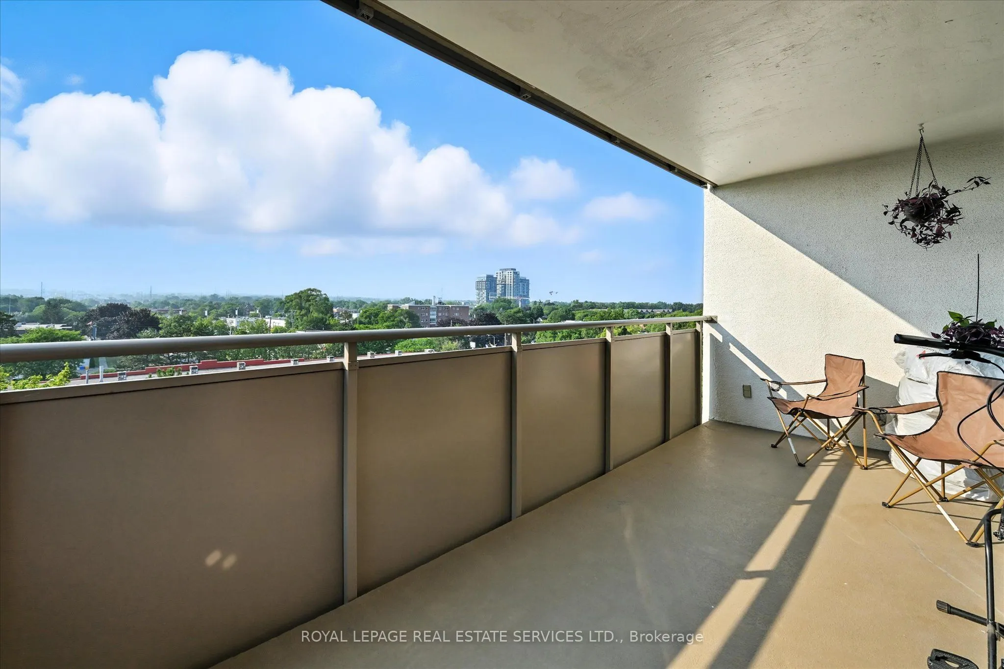 1425 Ghent Avenue, #707