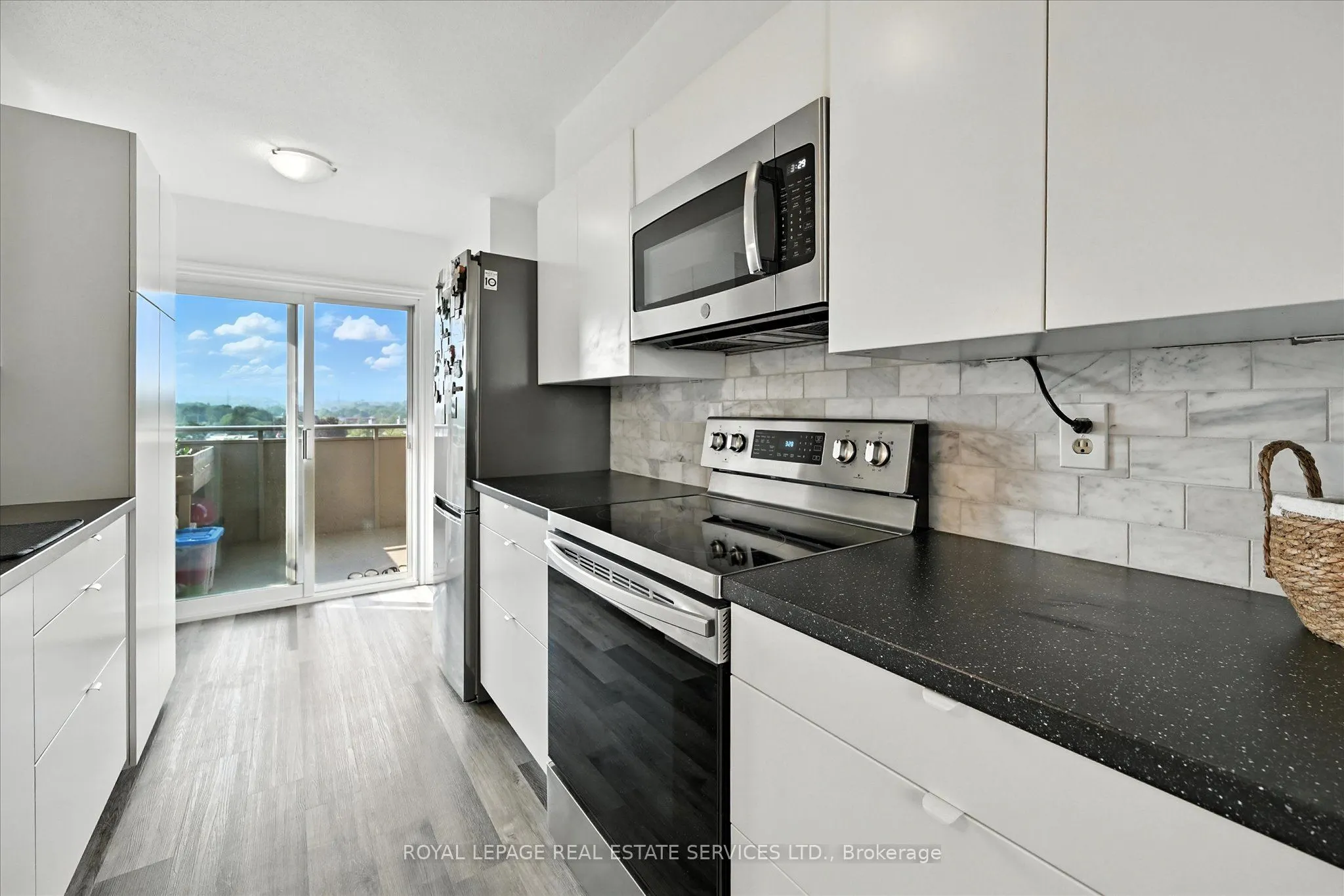 1425 Ghent Avenue, #707