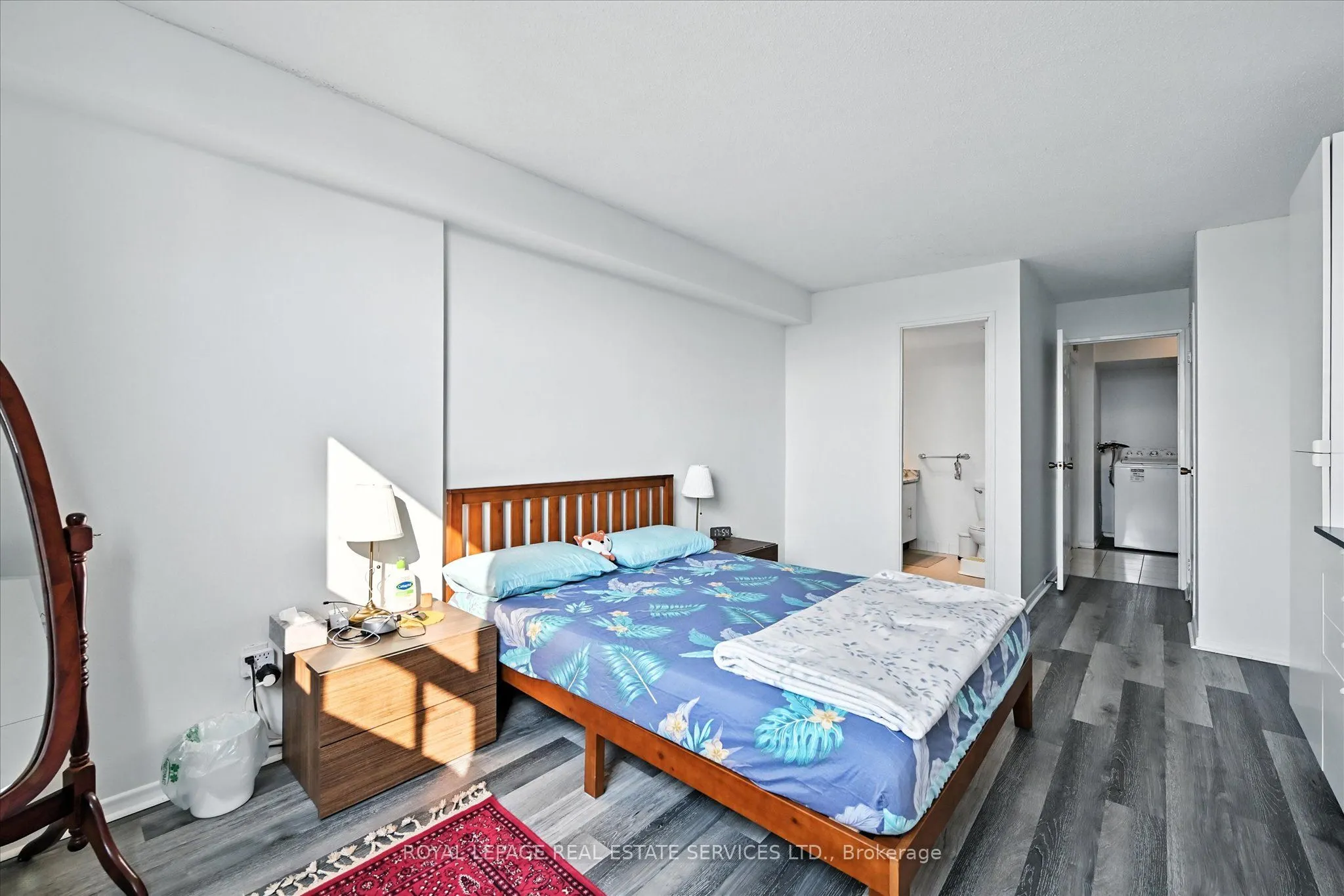 1425 Ghent Avenue, #707