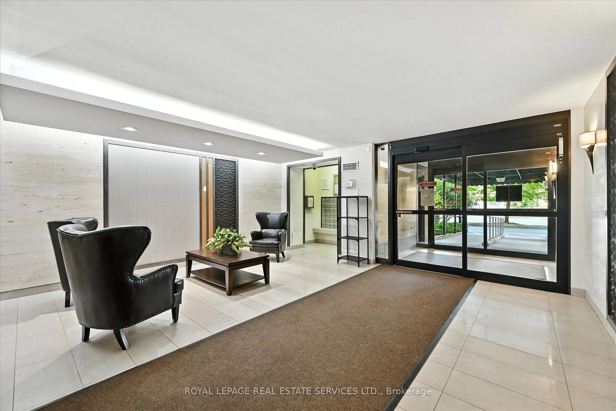 1425 Ghent Avenue, #707