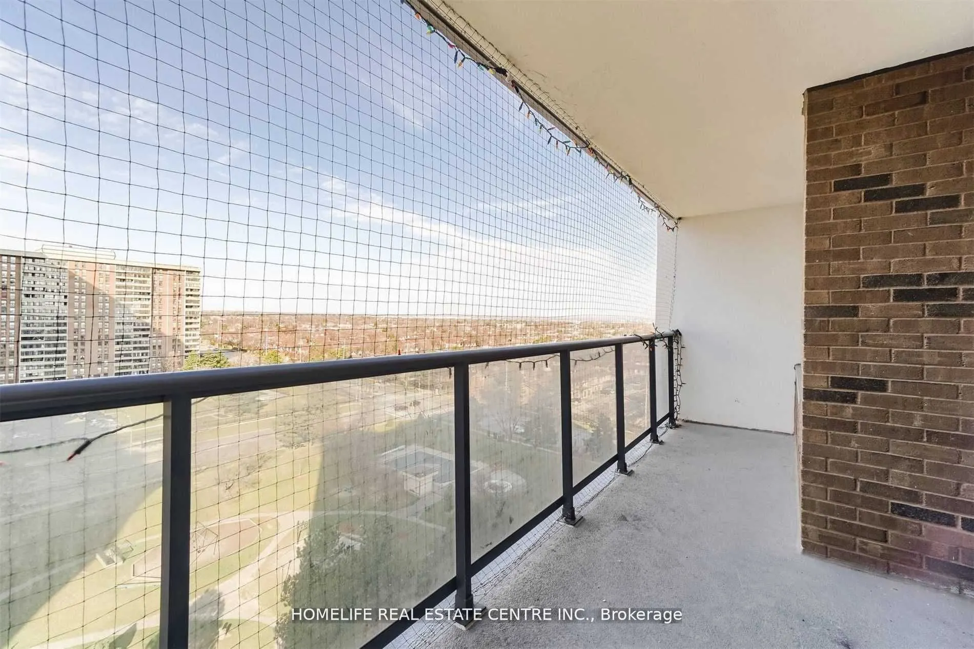 21 Knightsbridge Road, #1210