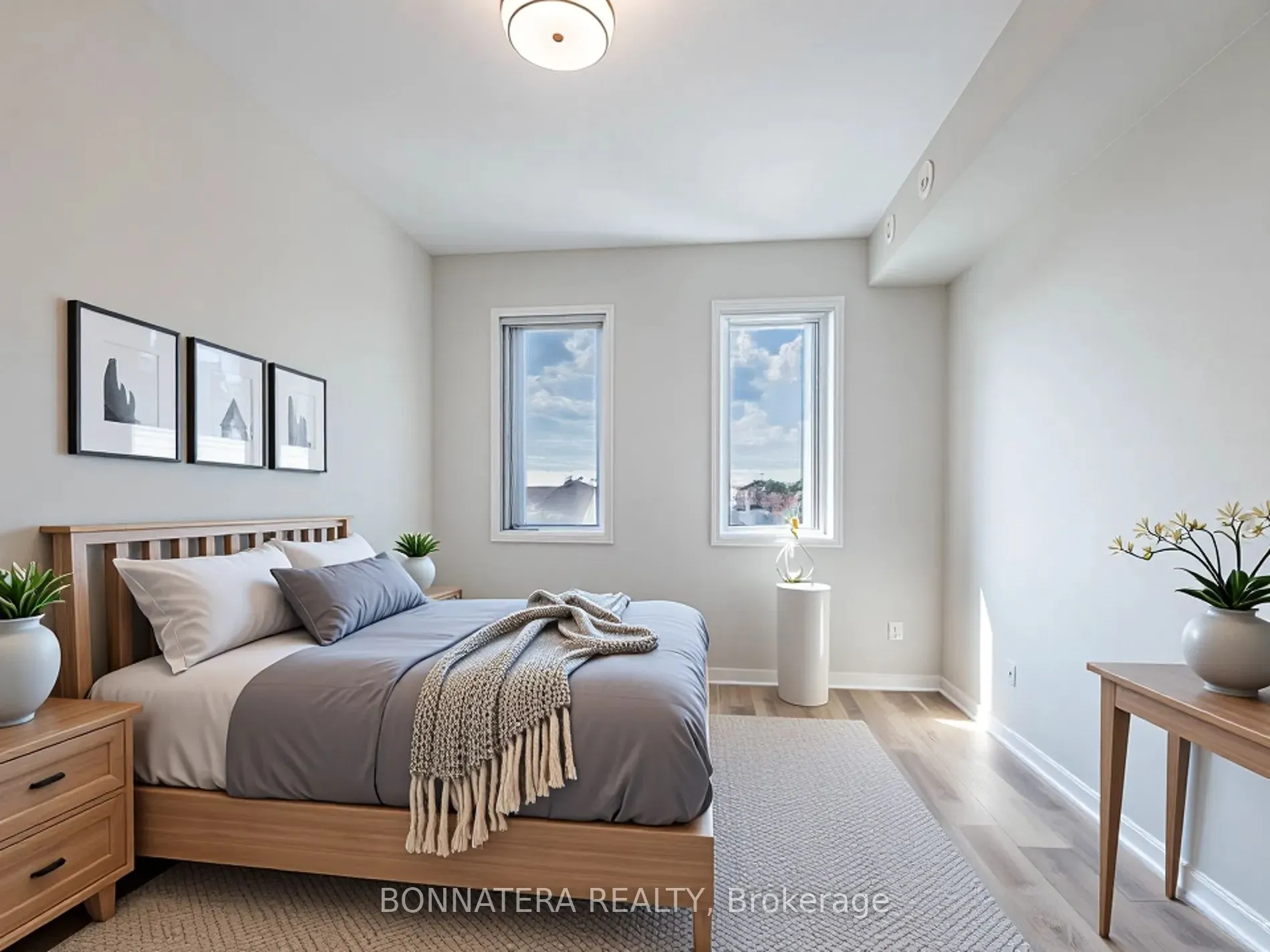 3075 Thomas Street, #407