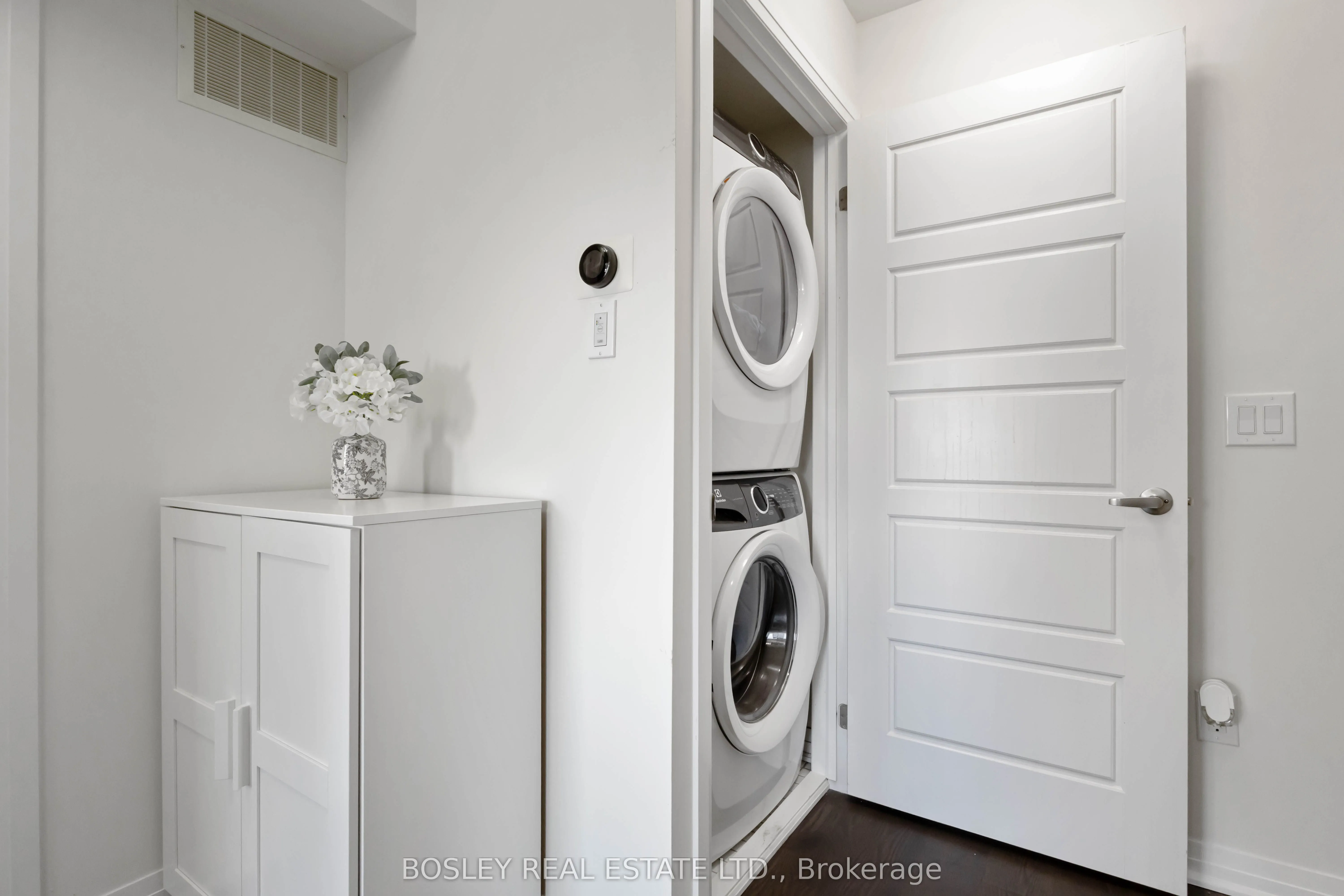 142 William Duncan Road, #16
