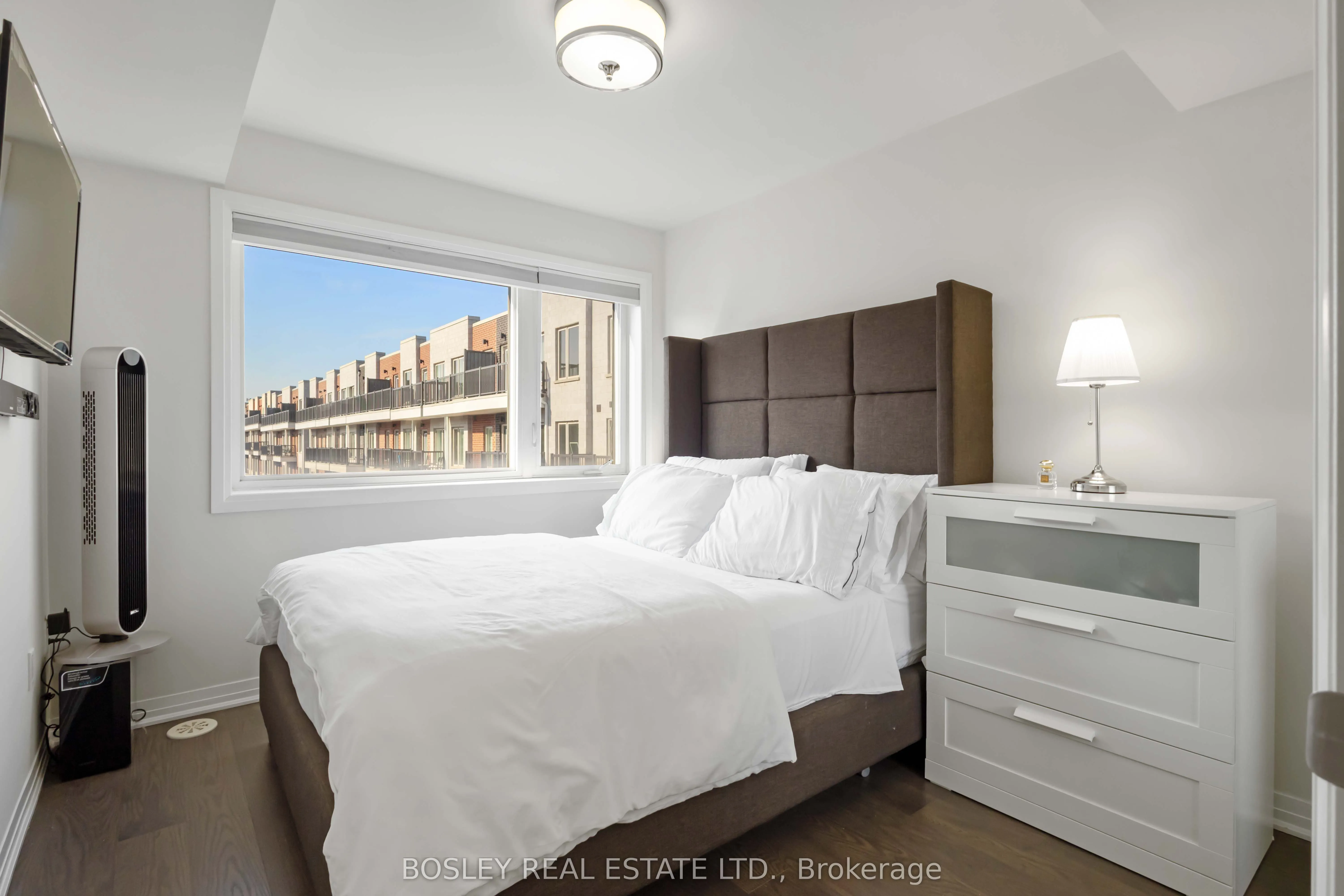 142 William Duncan Road, #16