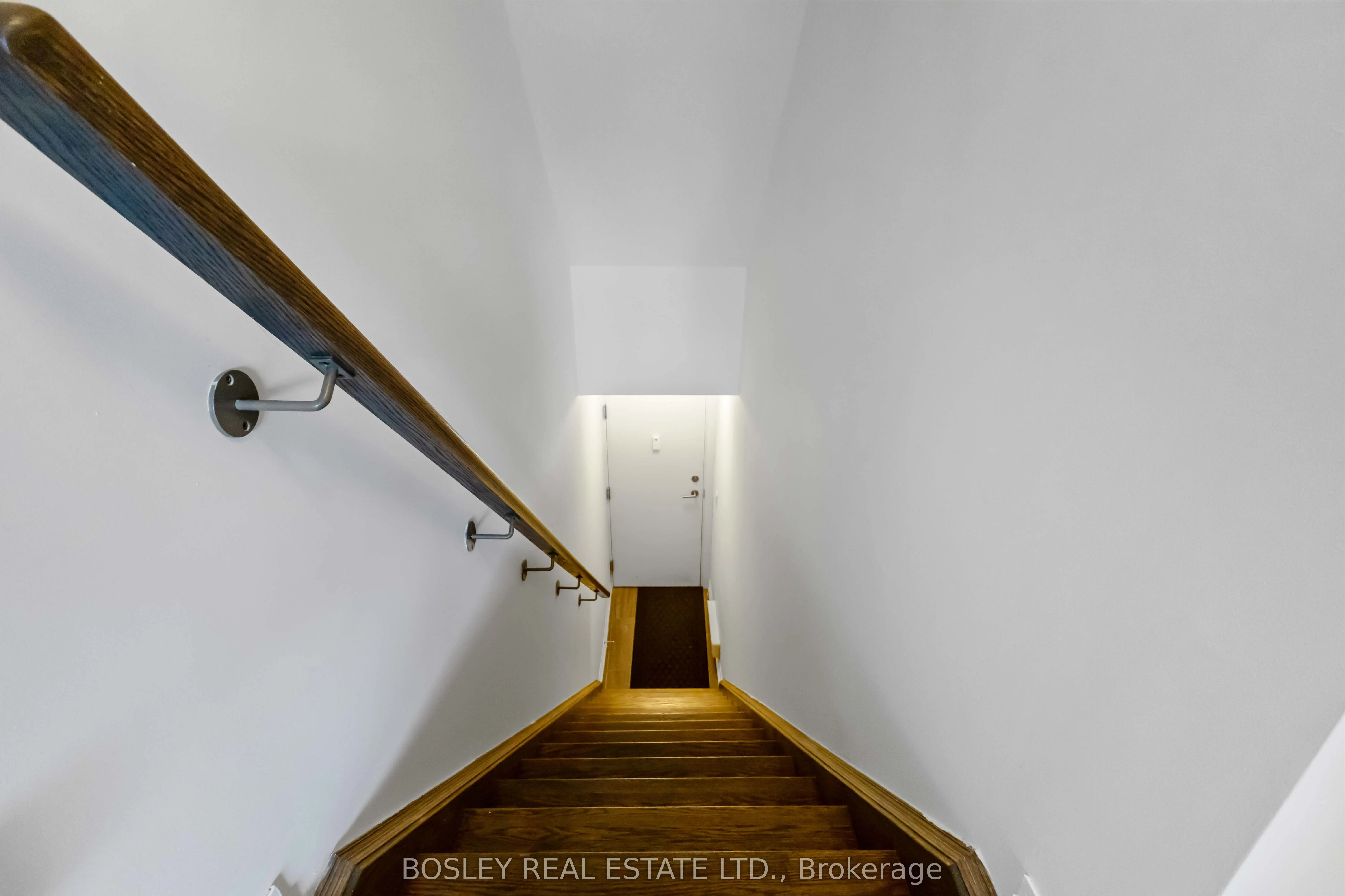 142 William Duncan Road, #16