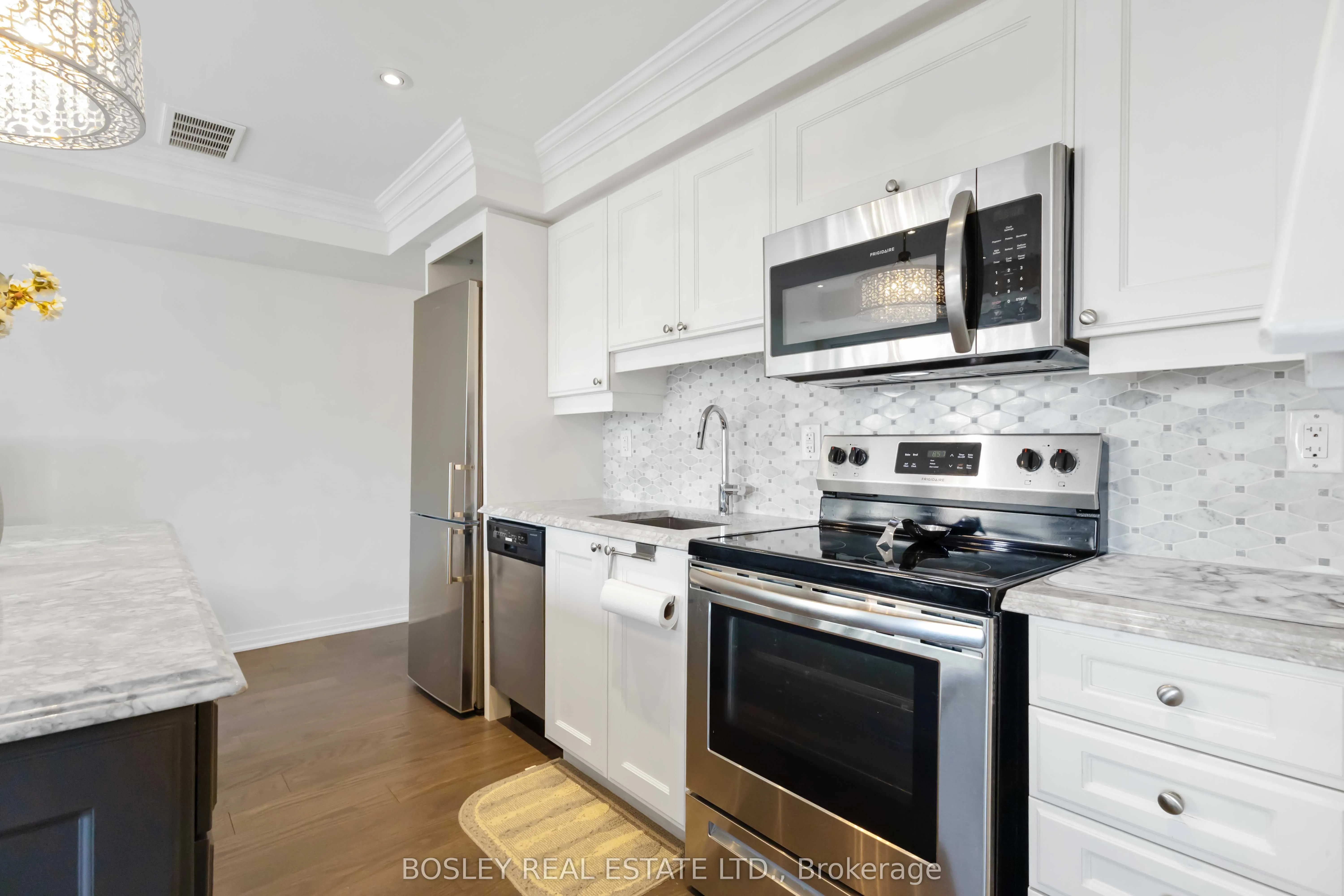 142 William Duncan Road, #16