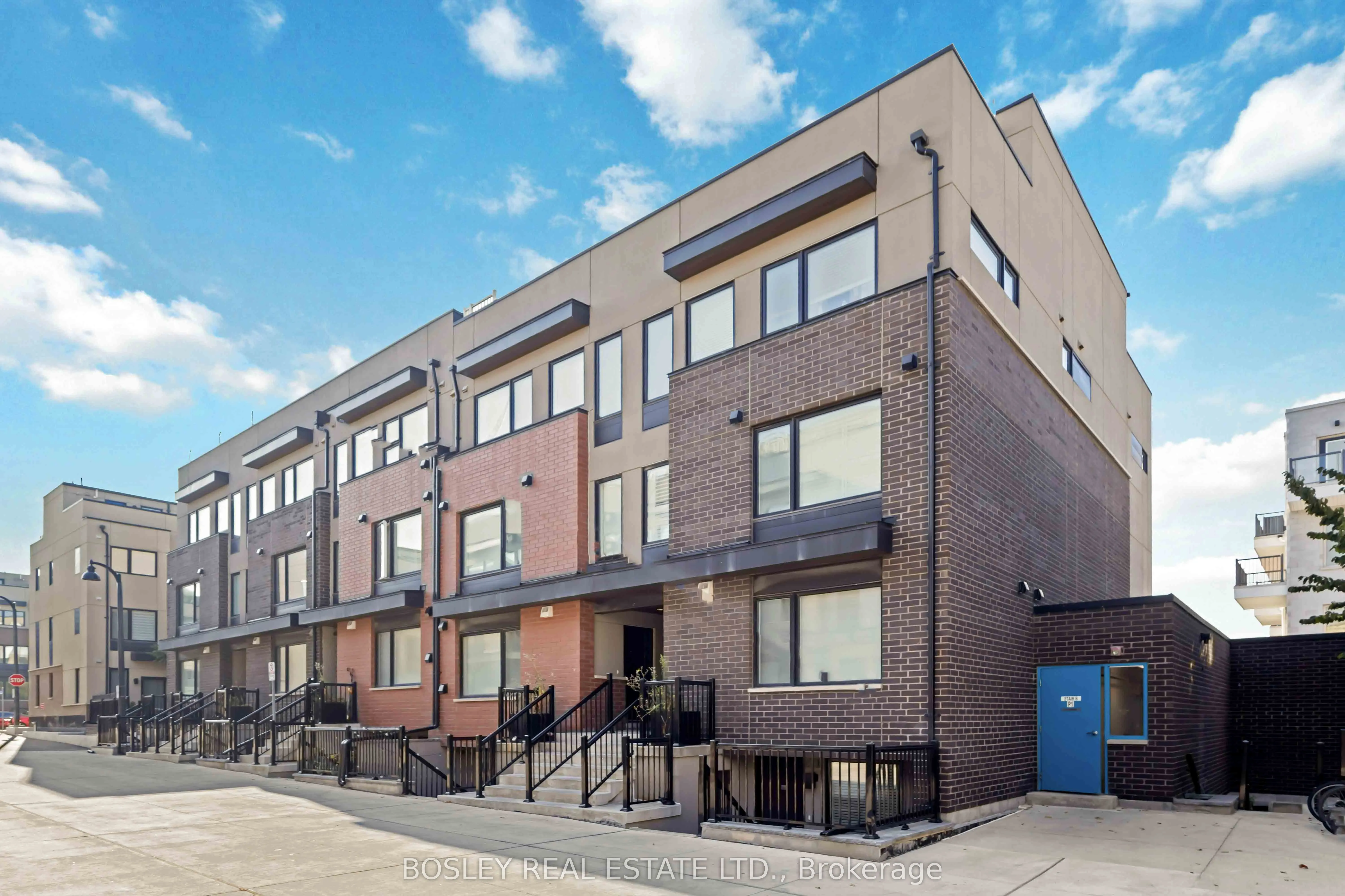 142 William Duncan Road, #16