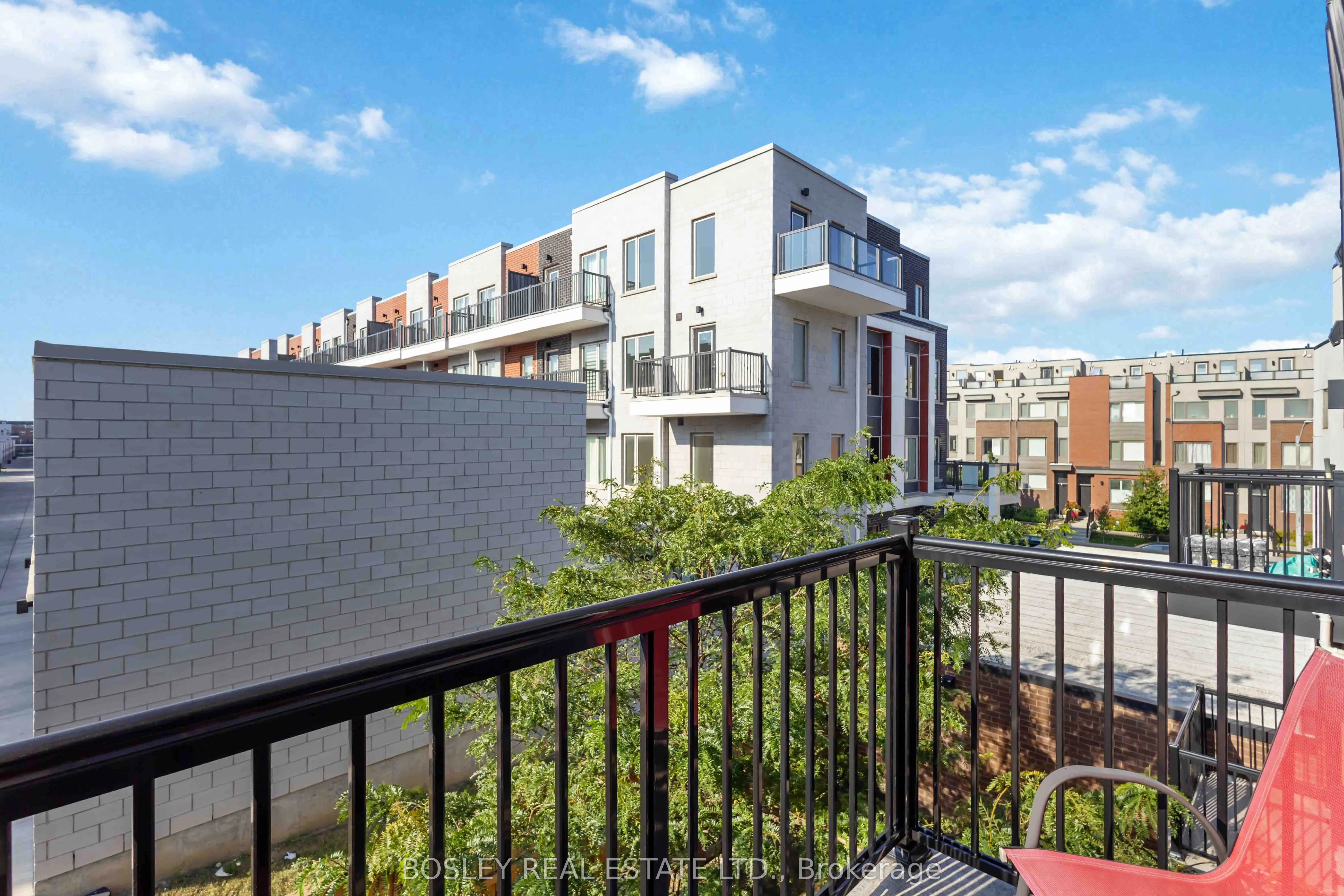 142 William Duncan Road, #16