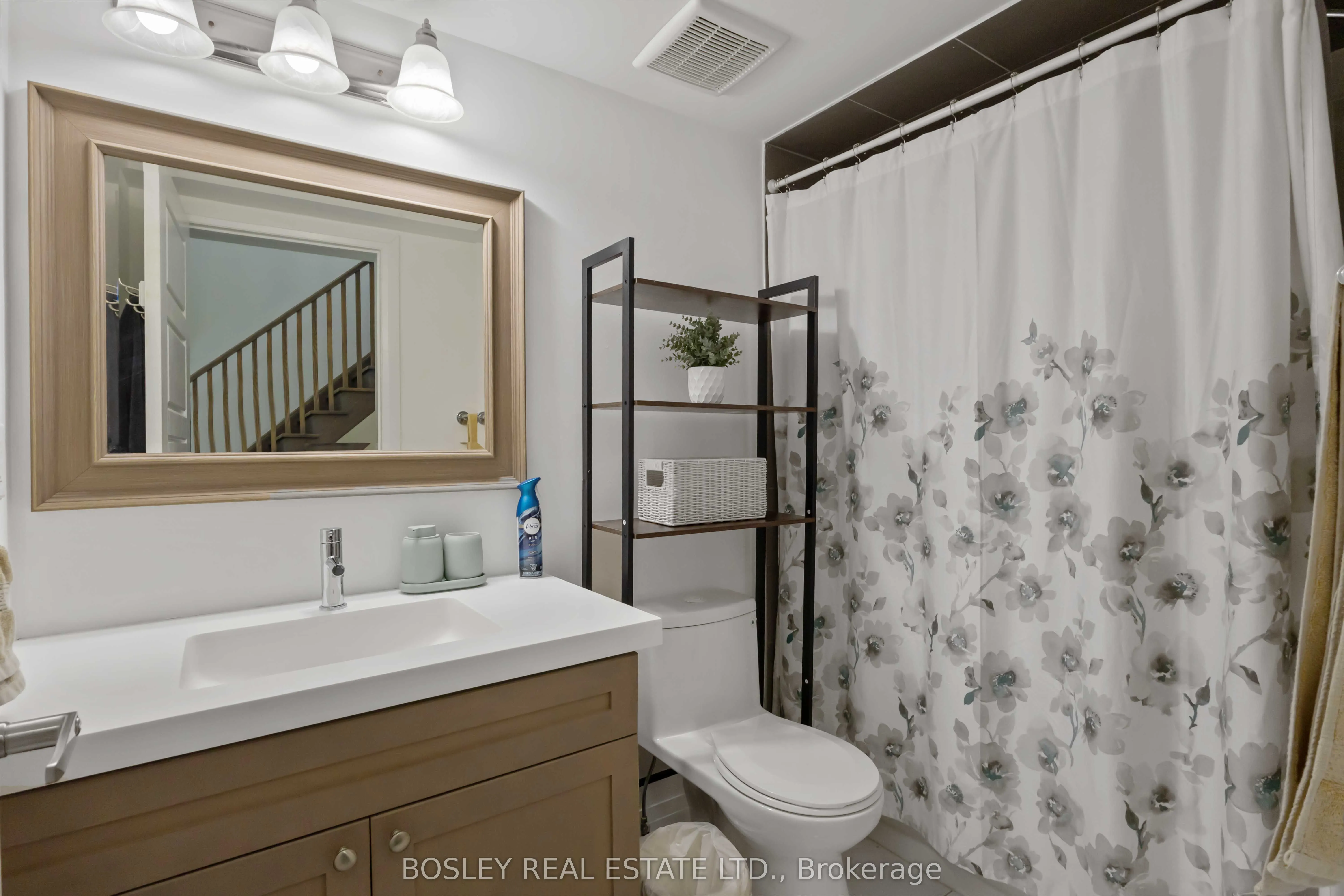 142 William Duncan Road, #16