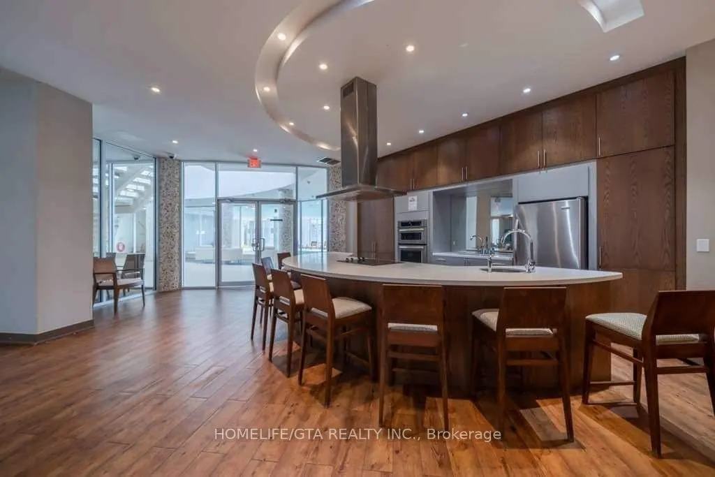2240 Lake Shore Boulevard W, #1405