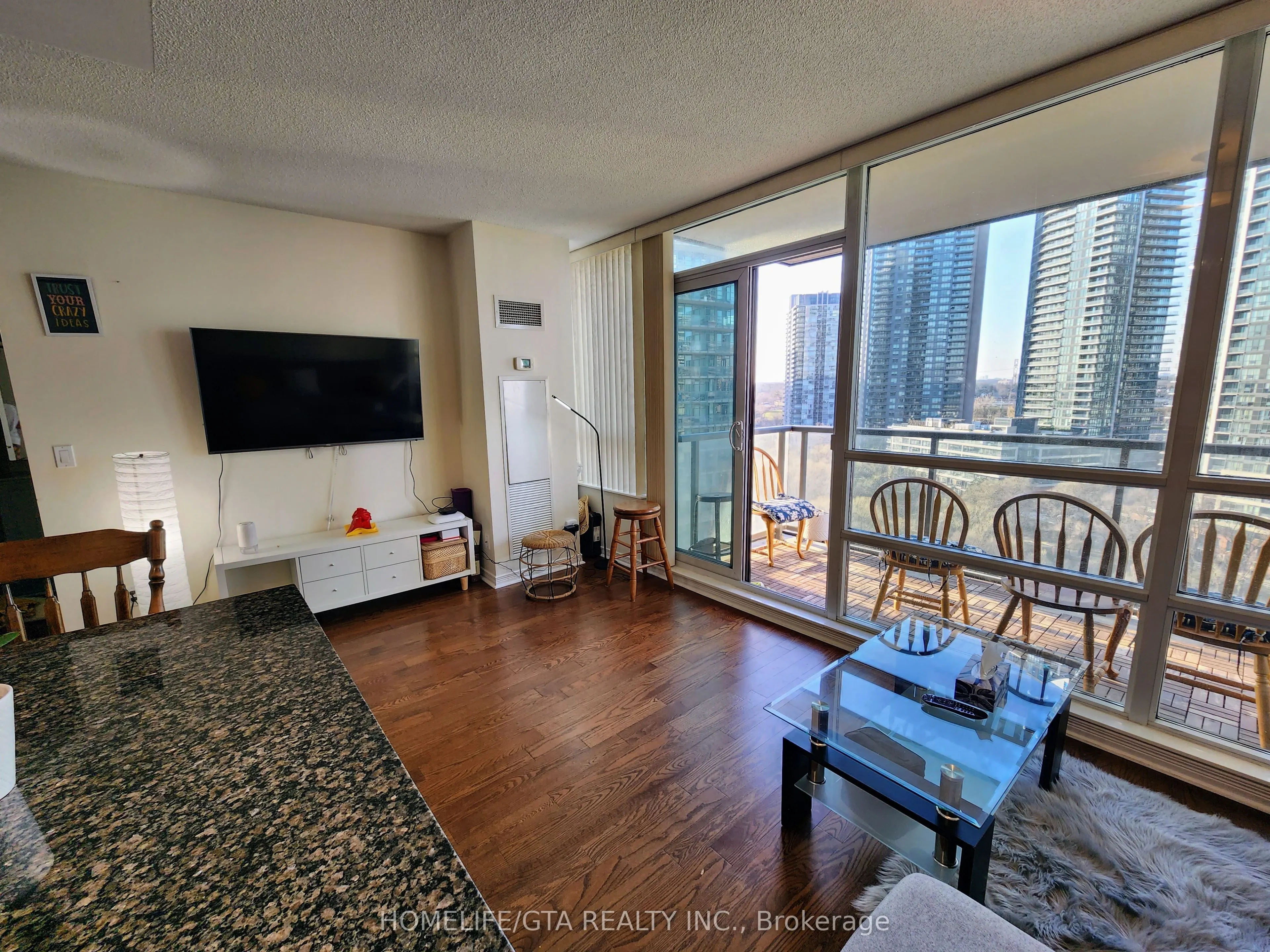 2240 Lake Shore Boulevard W, #1405