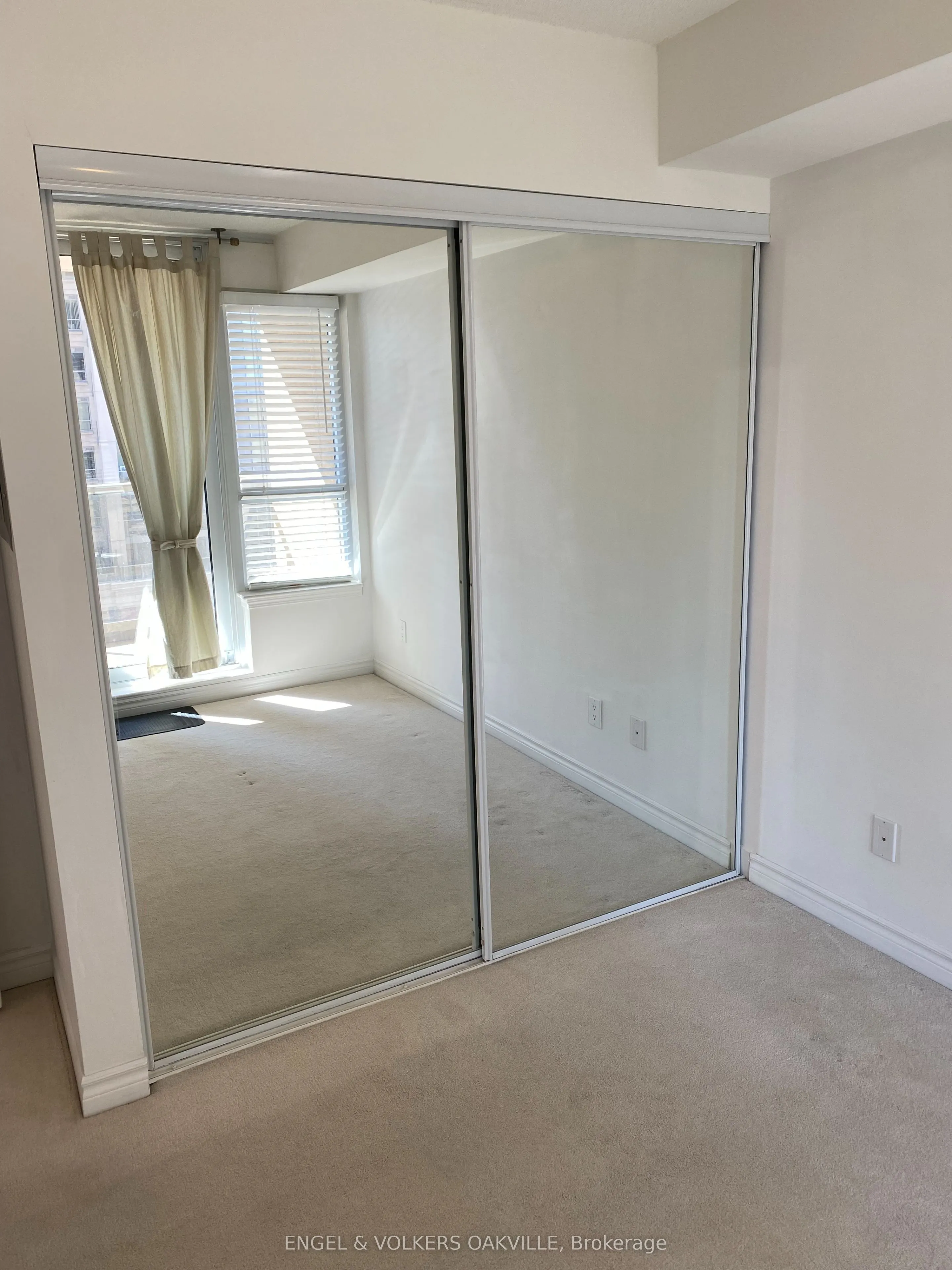 4090 Living Arts Drive, #1101