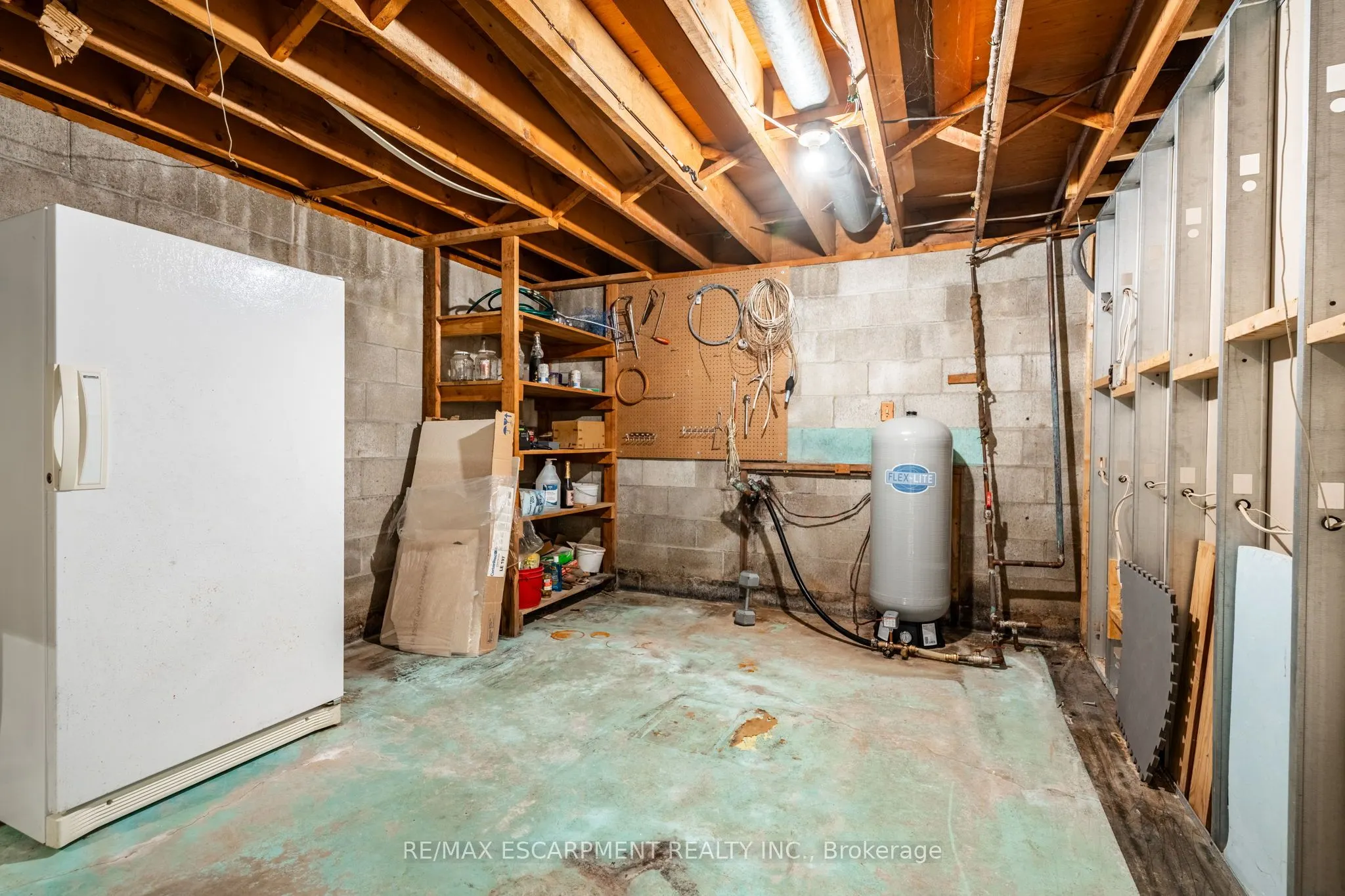 5224 Cedar Springs Road