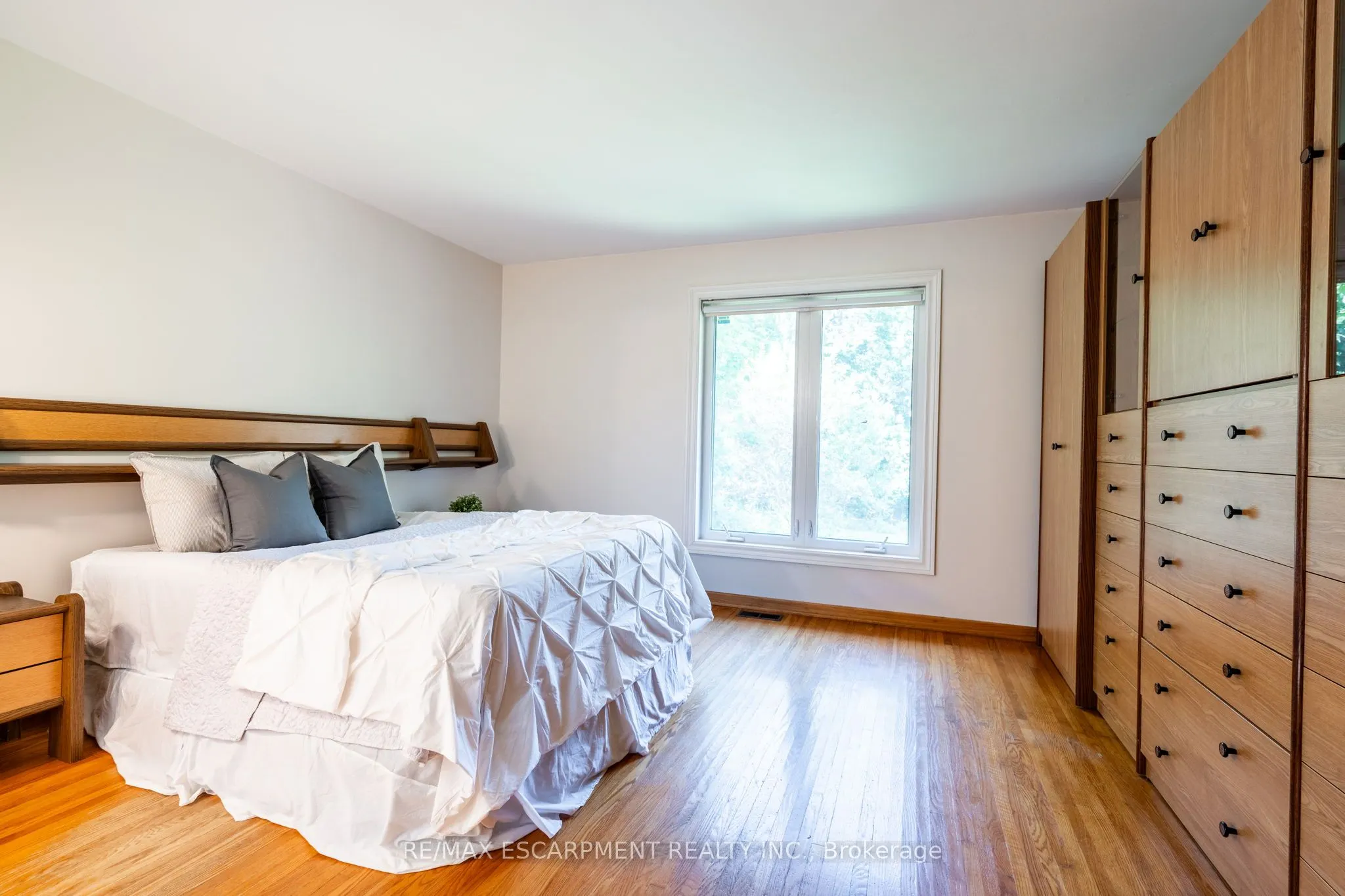 5224 Cedar Springs Road