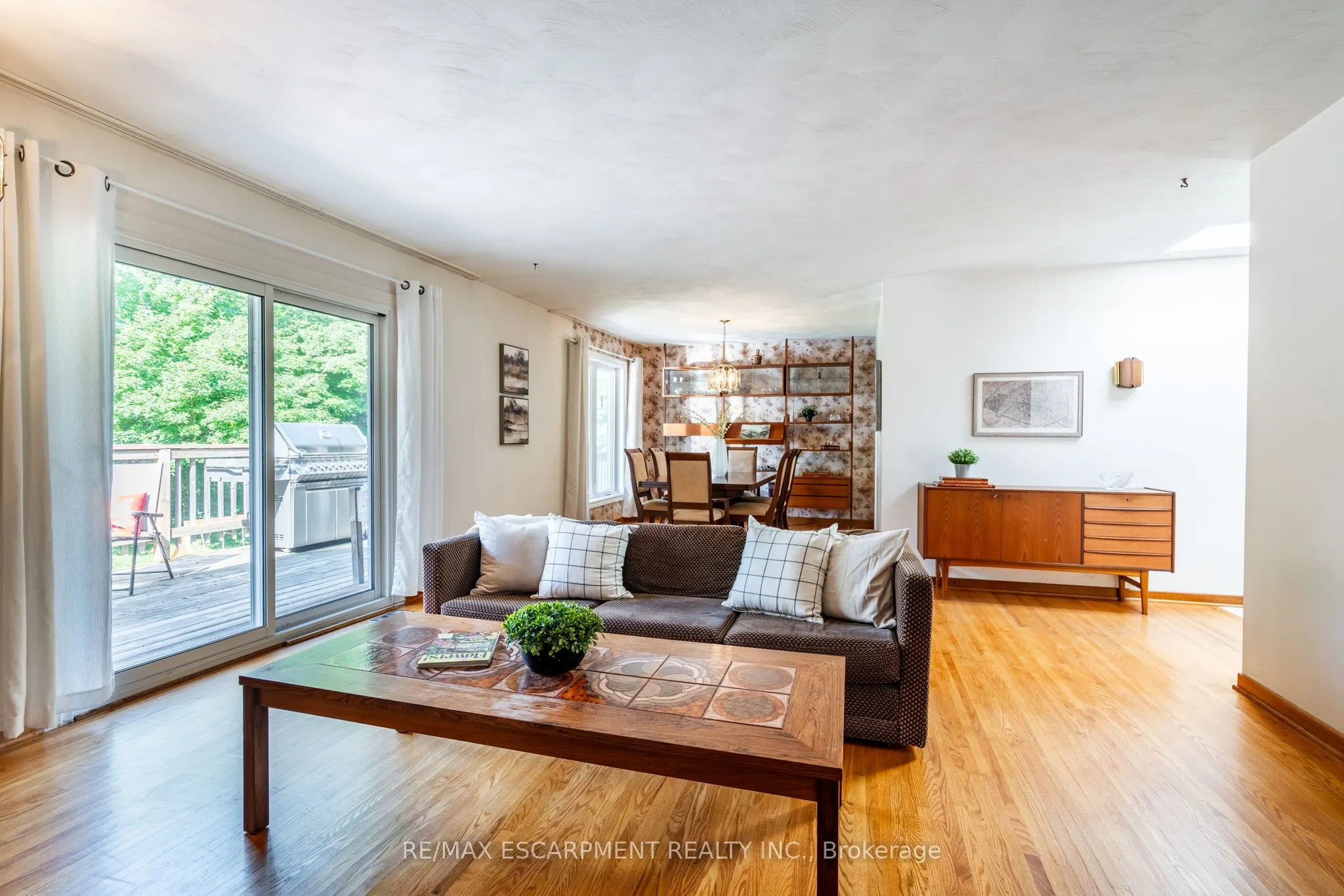 5224 Cedar Springs Road