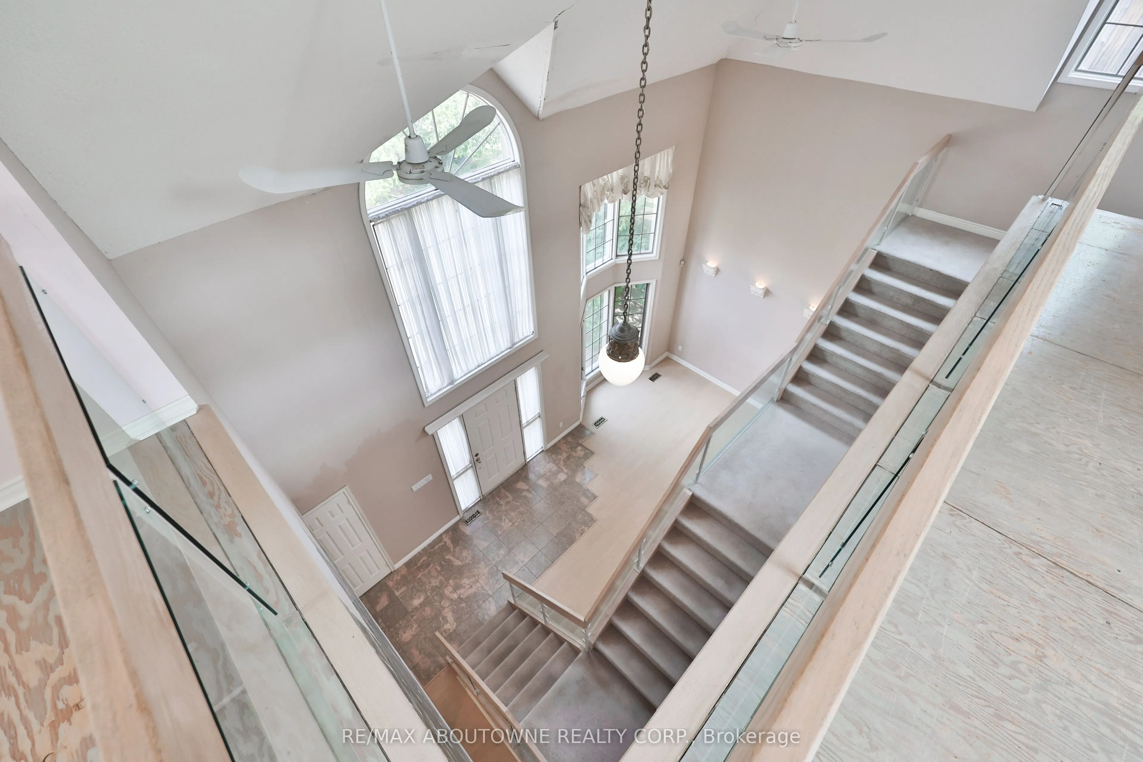78 West River Street
