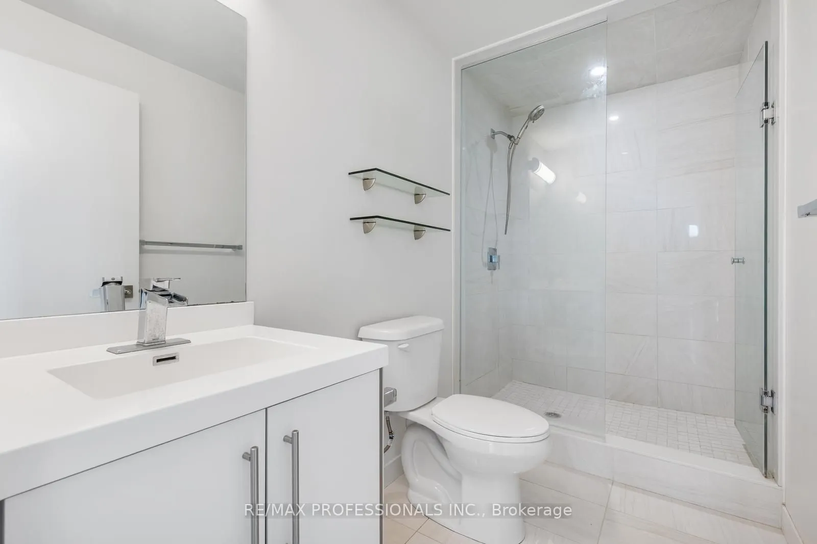 2087 Fairview Street, #1203