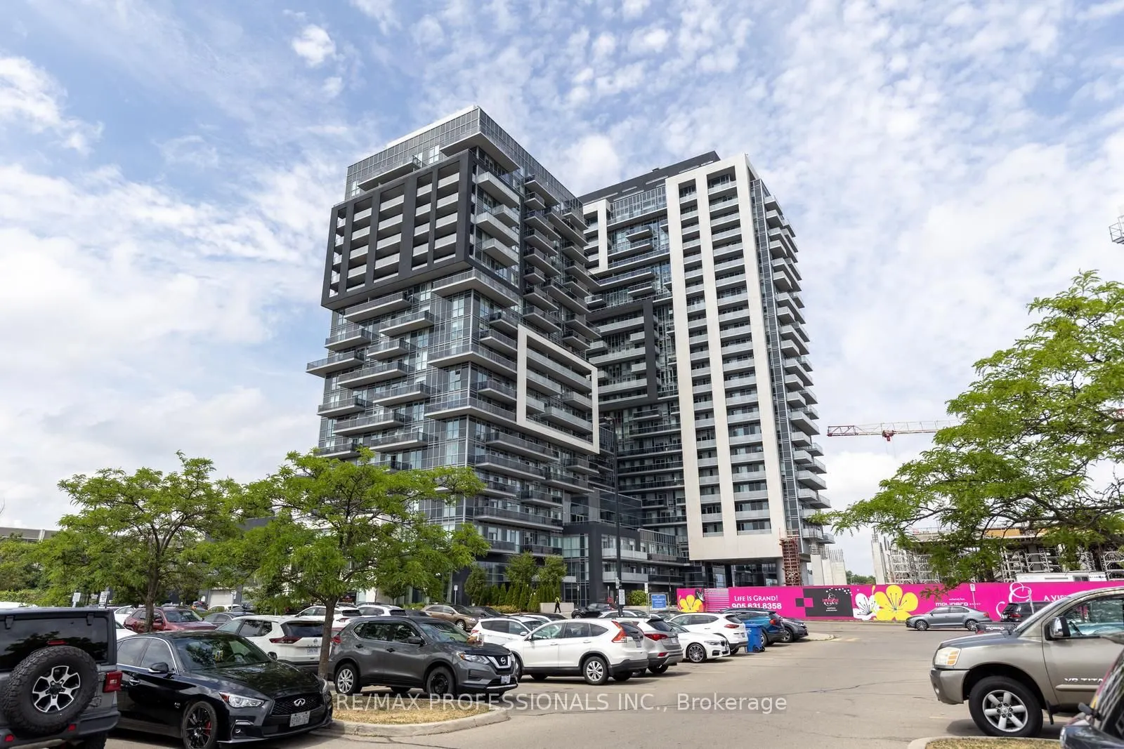 2087 Fairview Street, #1203