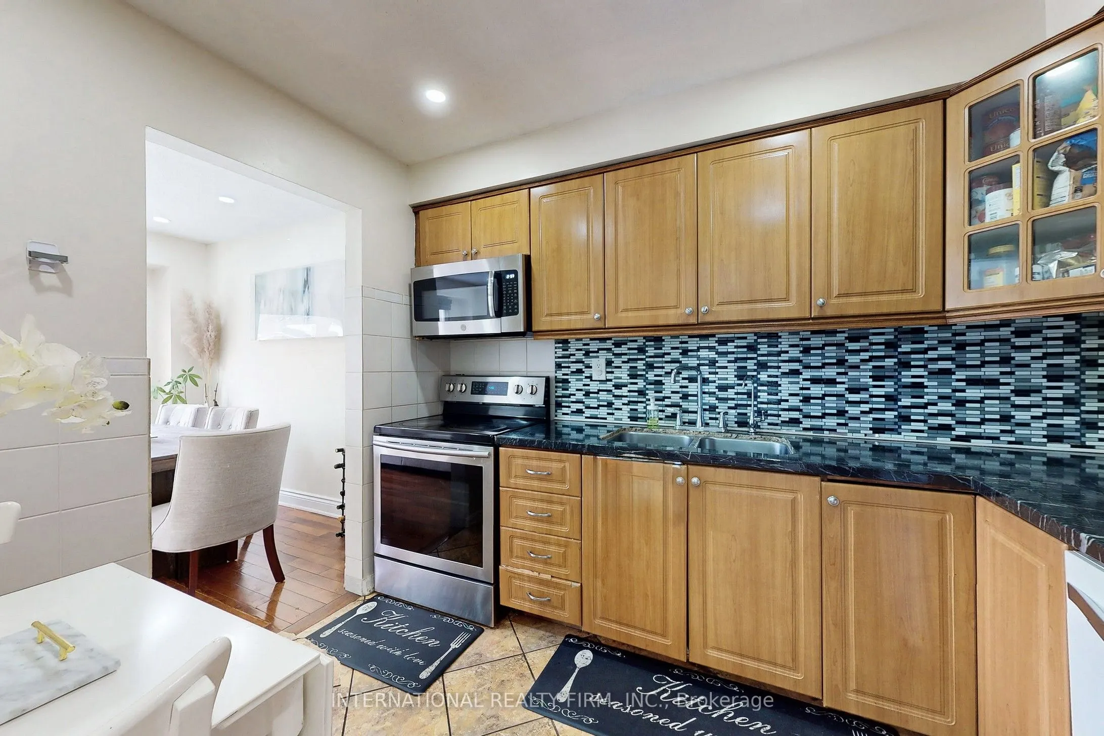 60 Hanson Road, #62