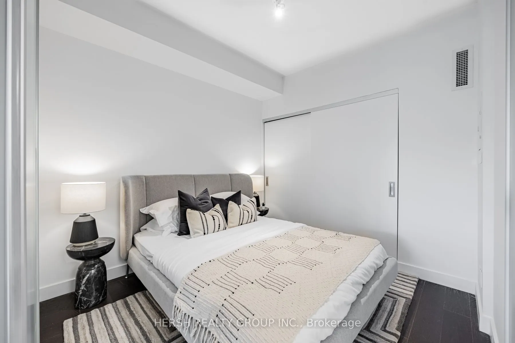 160 Kingsway Crescent, #310