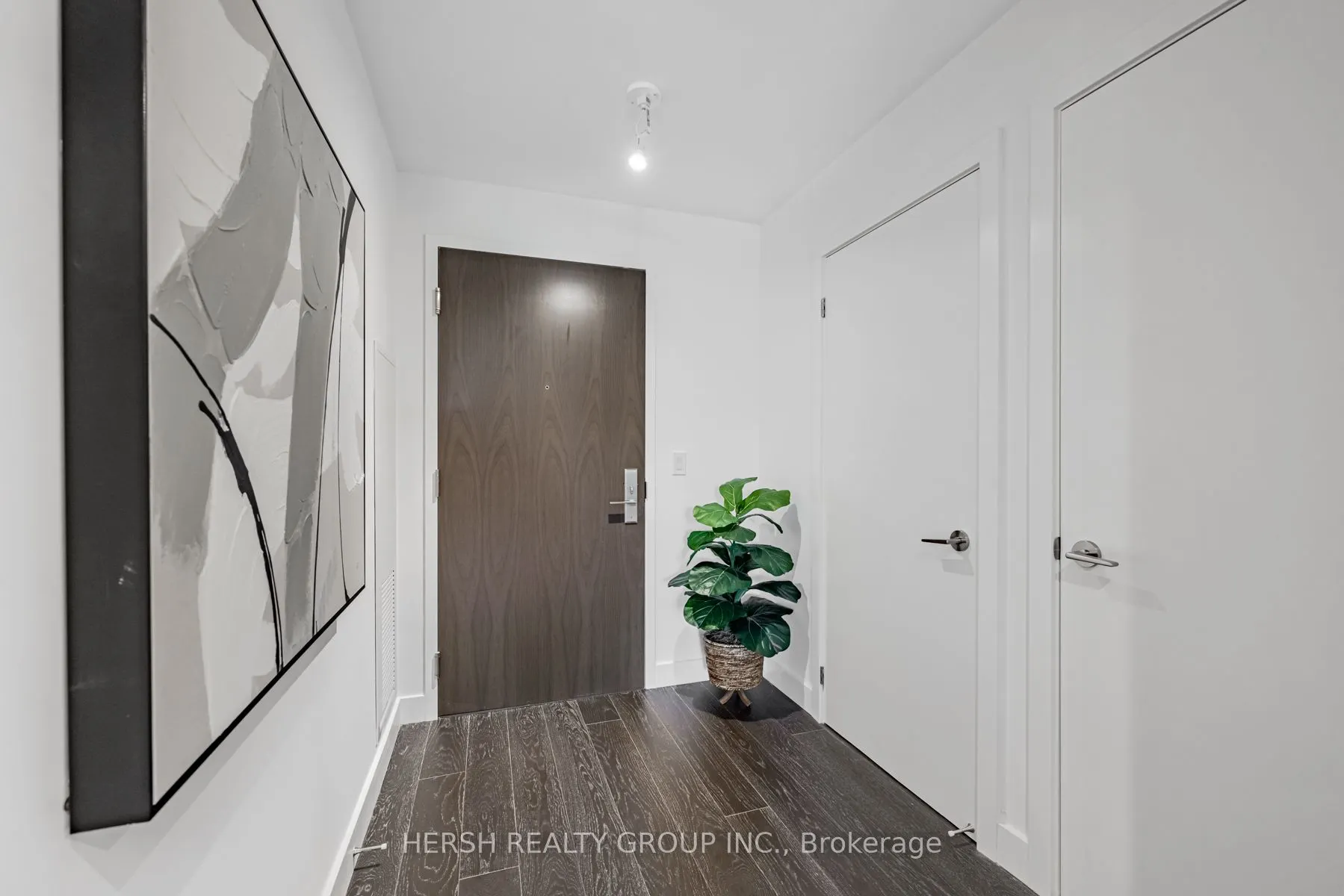 160 Kingsway Crescent, #310