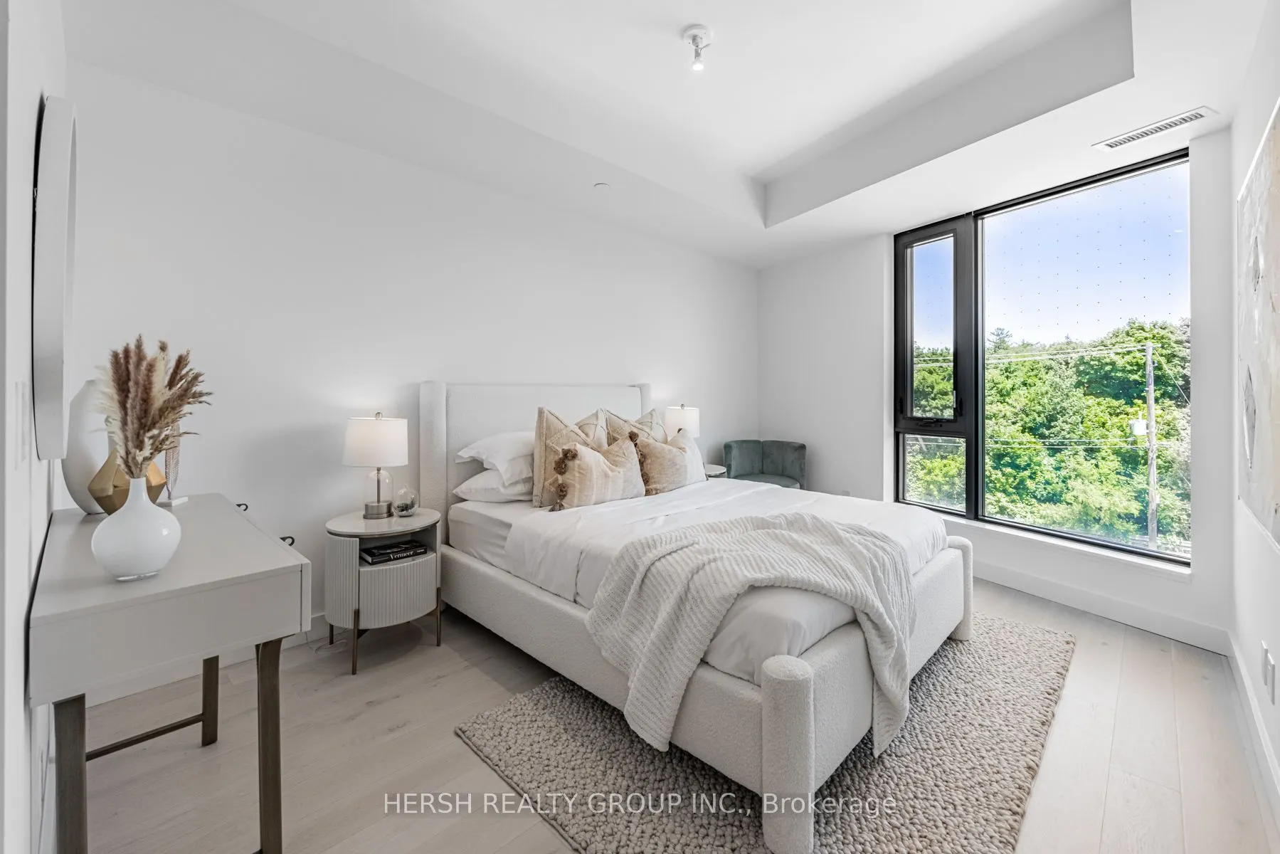160 Kingsway Crescent, #312