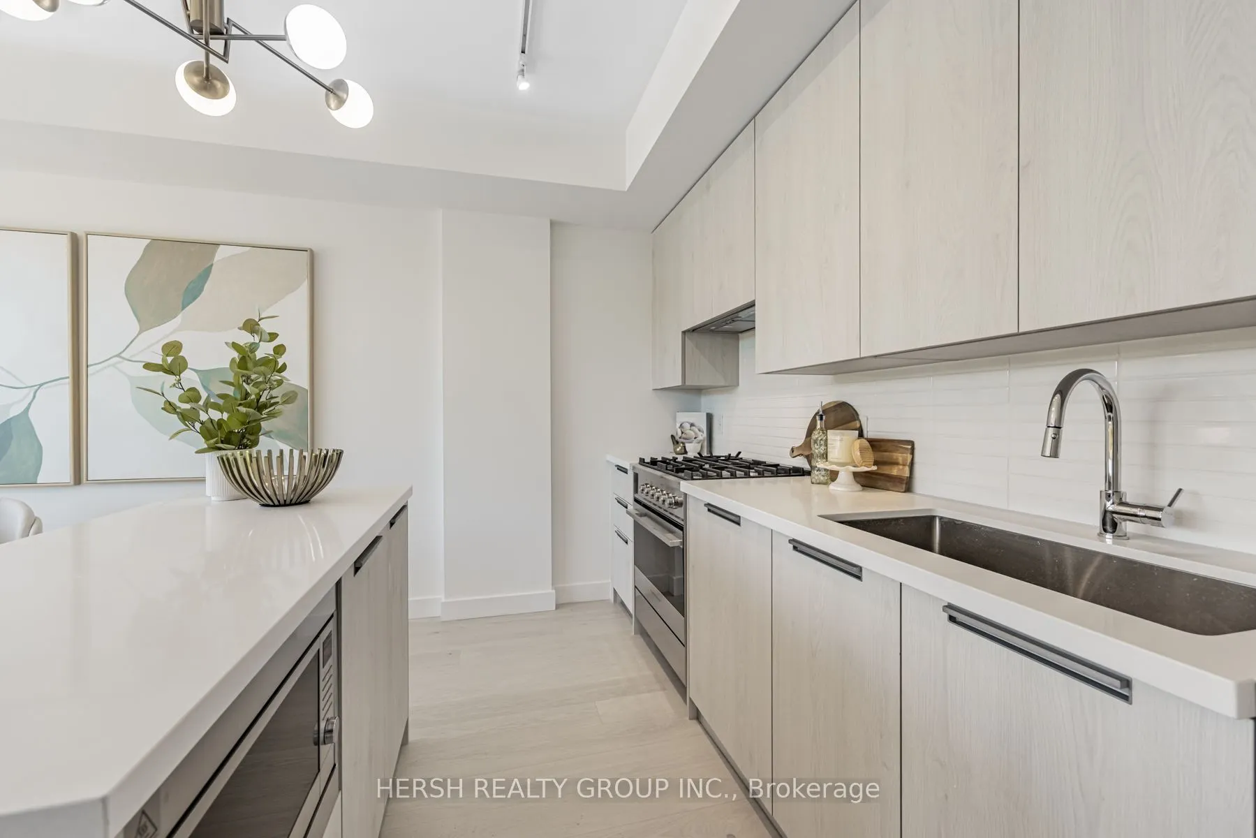160 Kingsway Crescent, #312