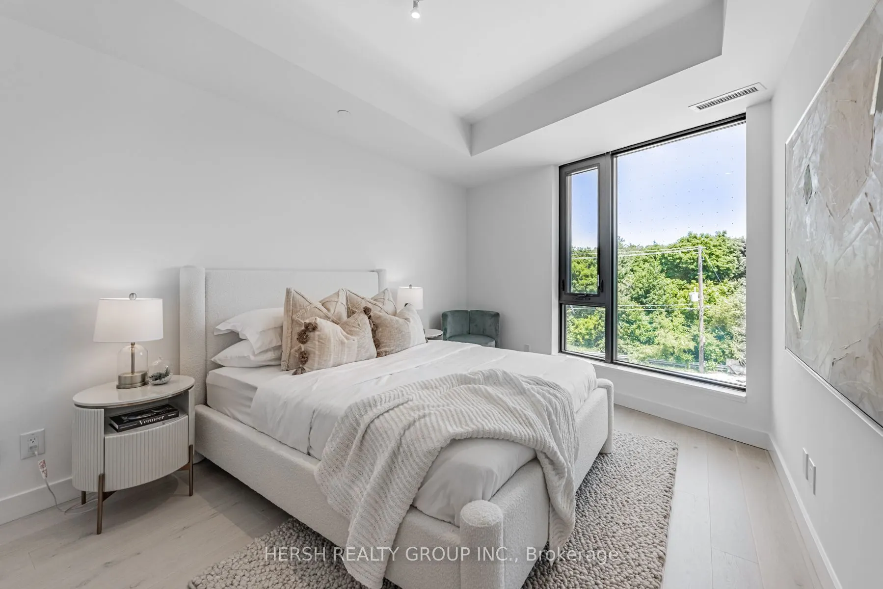 160 Kingsway Crescent, #312