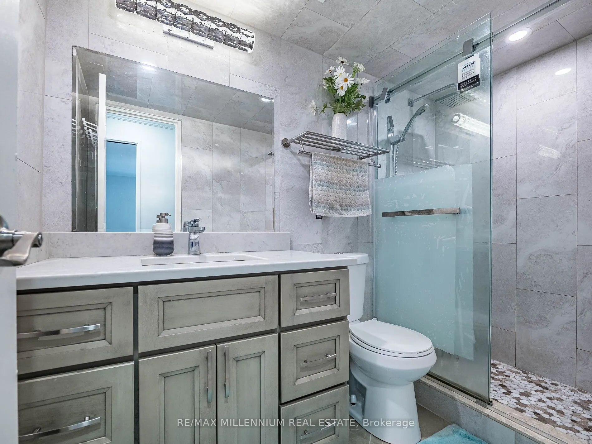 2825 Islington Avenue, ##603