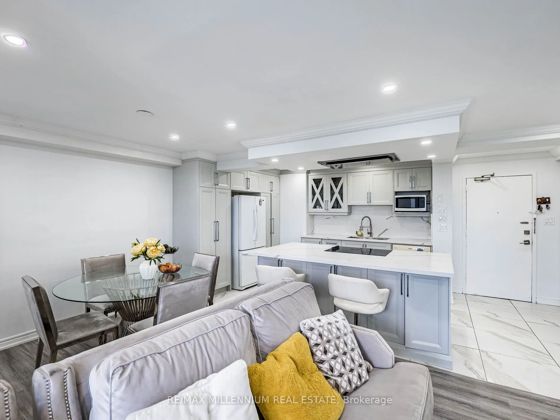 2825 Islington Avenue, ##603