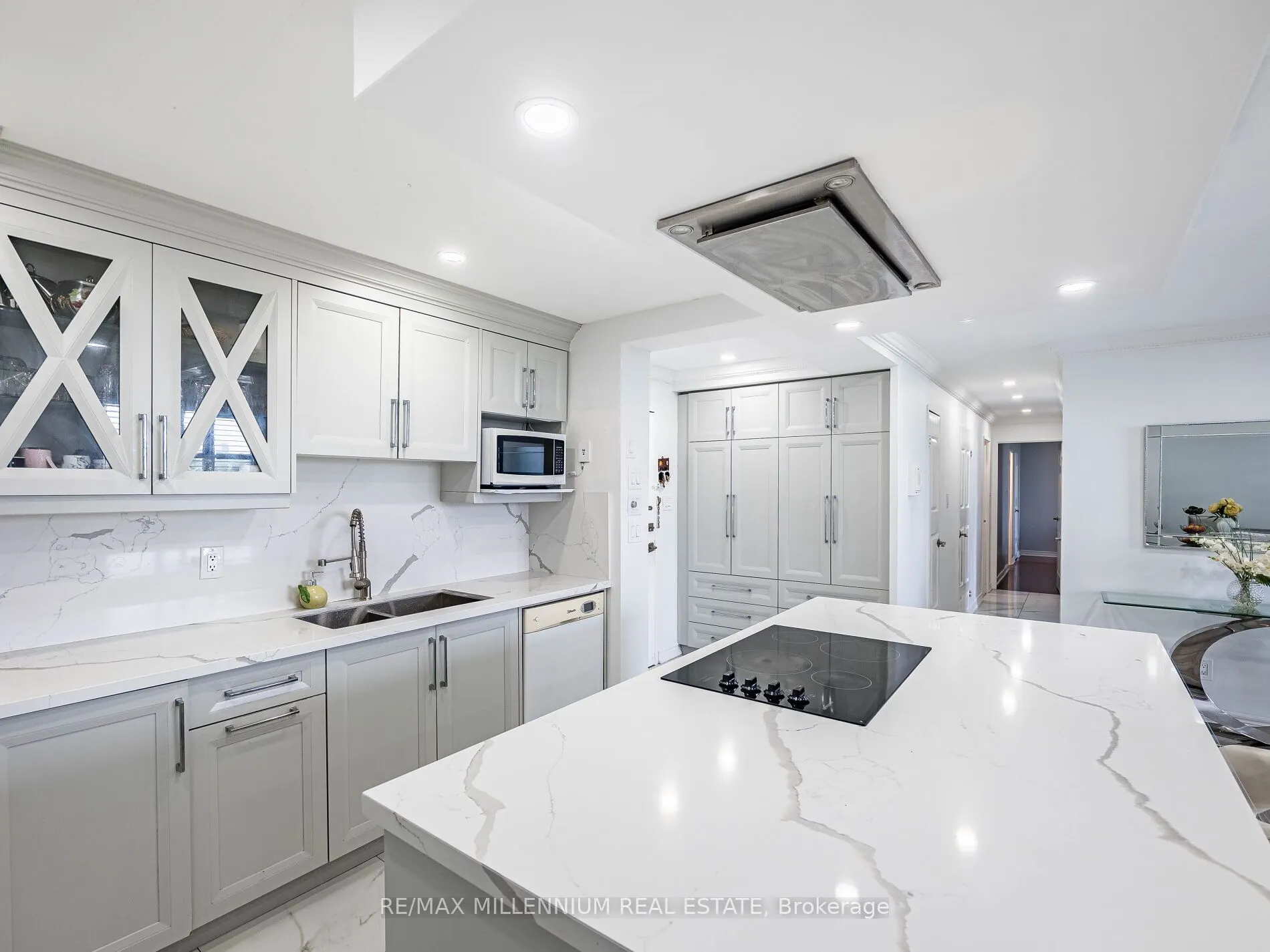 2825 Islington Avenue, ##603