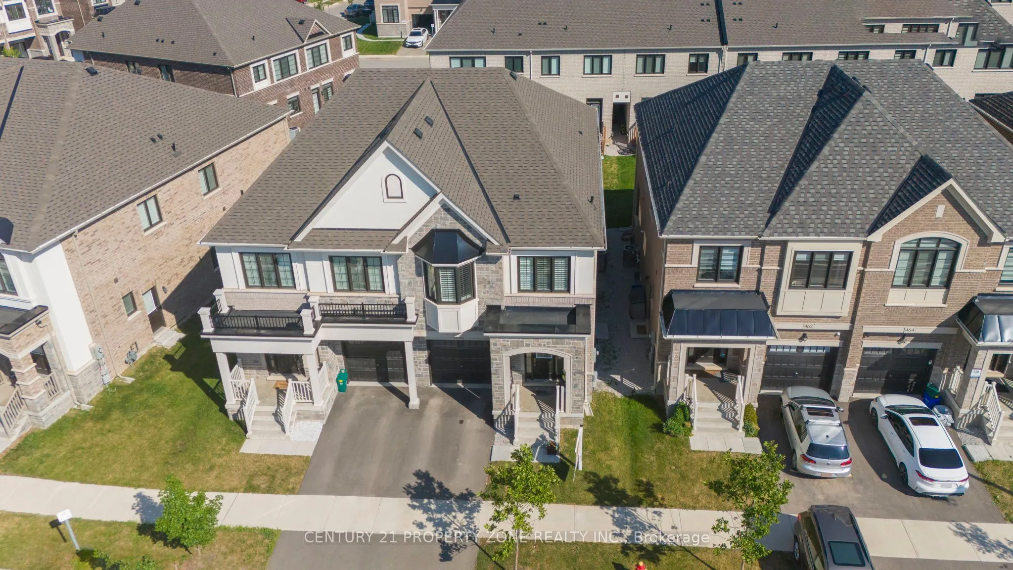 458 Bergamot Avenue