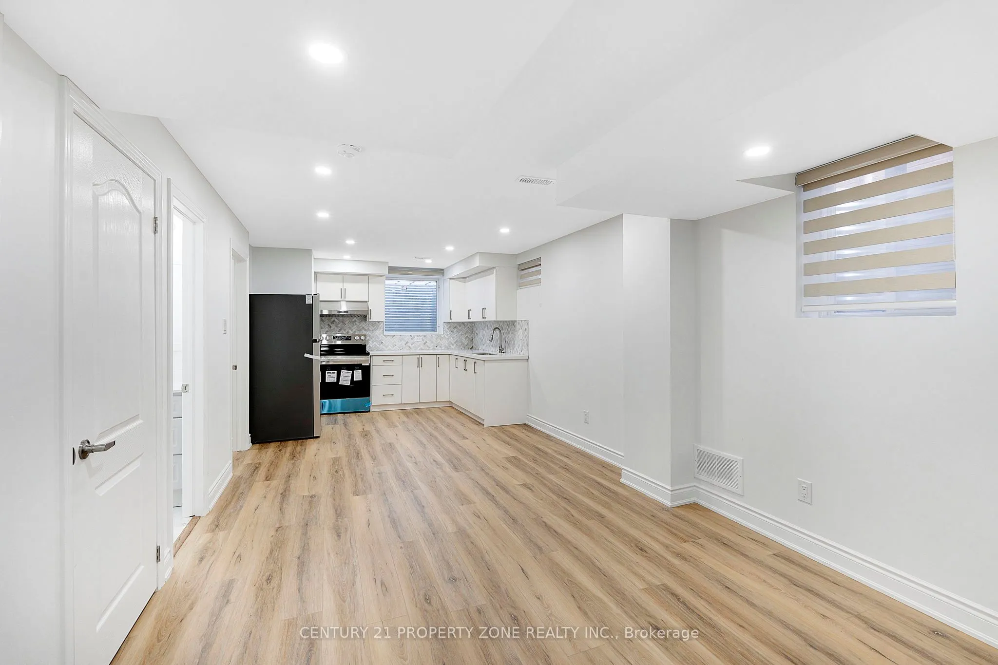 458 Bergamot Avenue