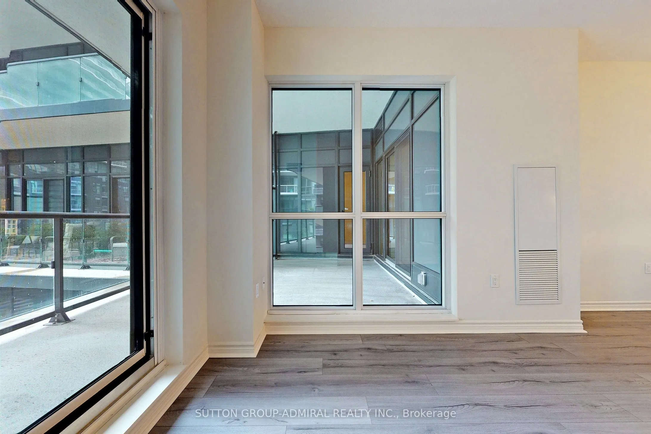 39 Annie Craig Drive, #221
