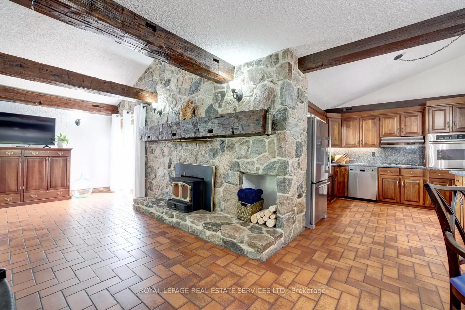 16 Mccoll Drive