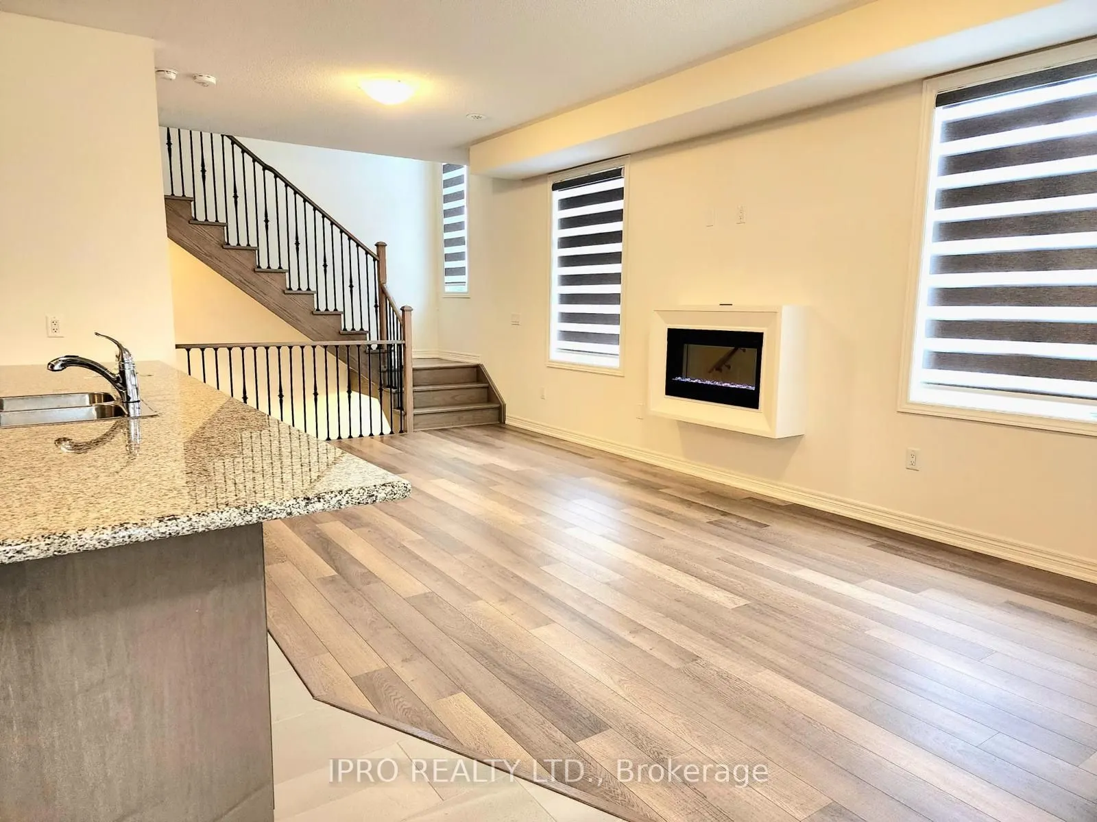 428 Silver Maple Road